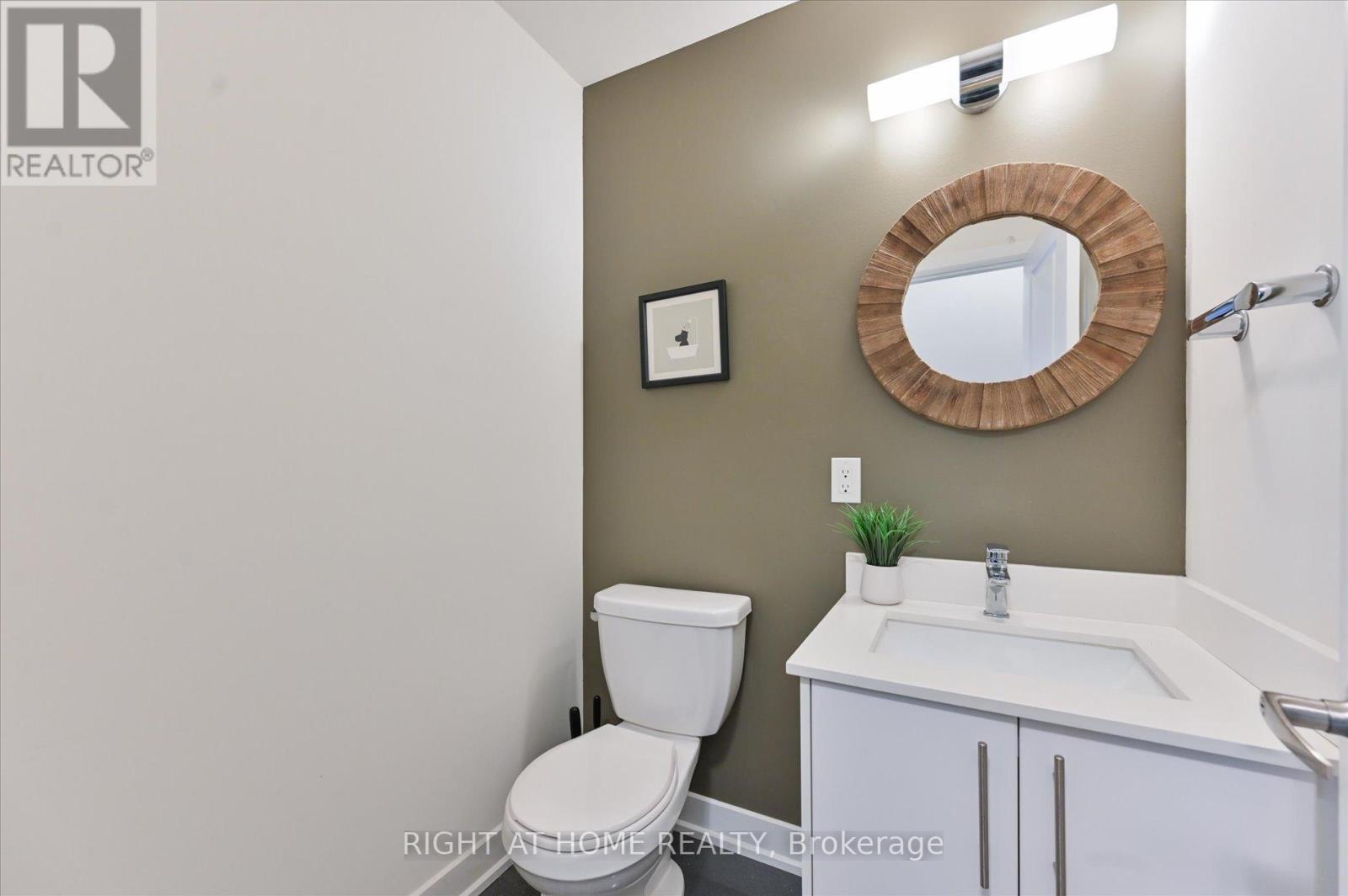 28 Pallock Hill Way, Whitby, Ontario  L1R 0N5 - Photo 21 - E12504048