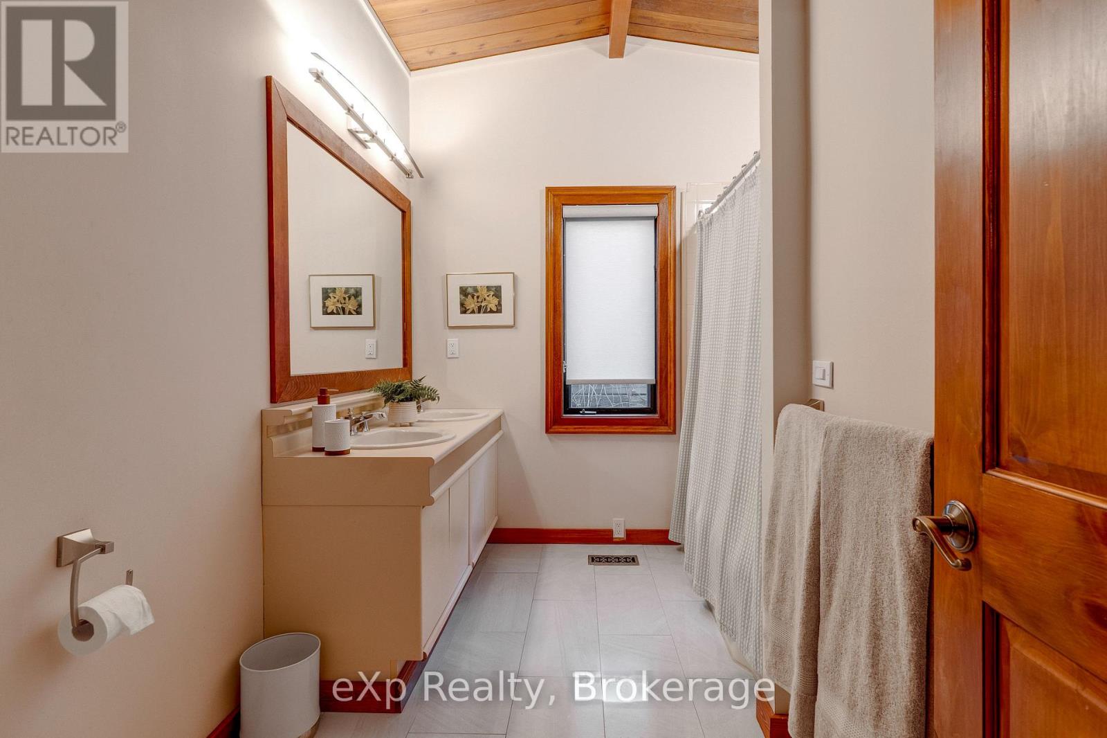 898 Roderick Avenue, Greater Sudbury, Ontario  P3E 6J5 - Photo 17 - X12503270