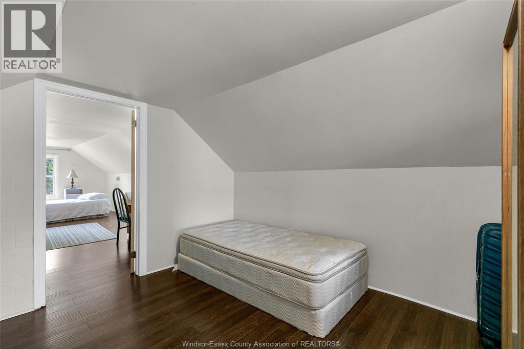 996 Oak Avenue, Windsor, Ontario  N9A 5G2 - Photo 24 - 25027861
