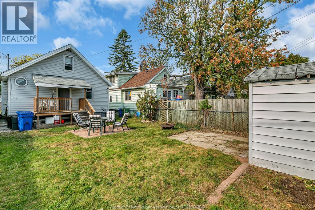 996 Oak Avenue, Windsor, Ontario  N9A 5G2 - Photo 26 - 25027861