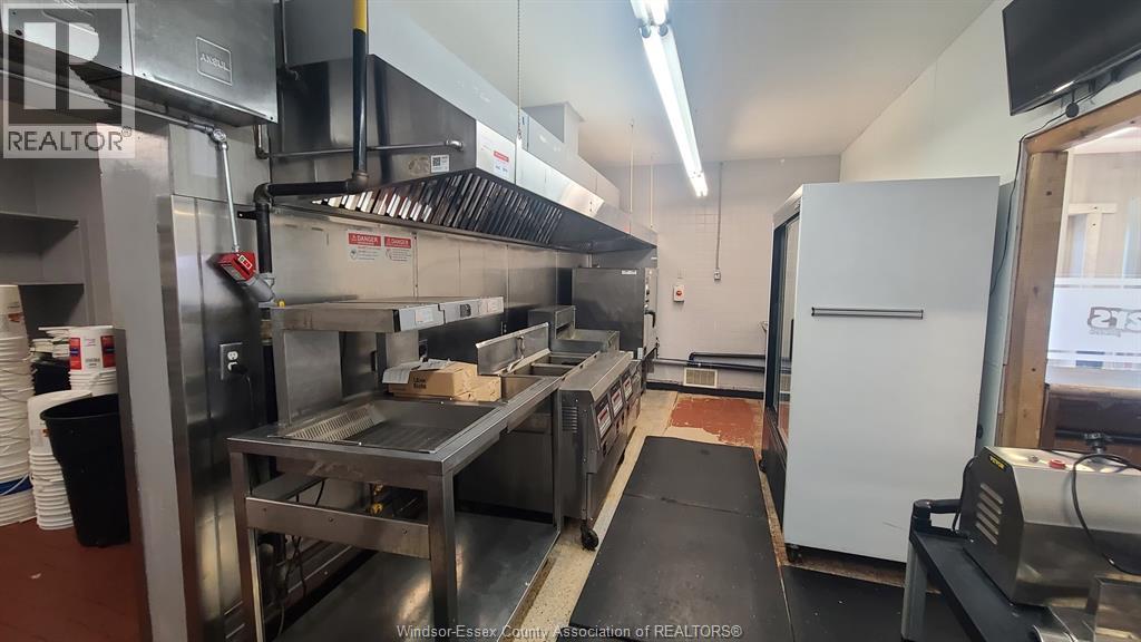 4320 Tecumseh Road East, Windsor, Ontario  N8W 1K3 - Photo 9 - 25027768