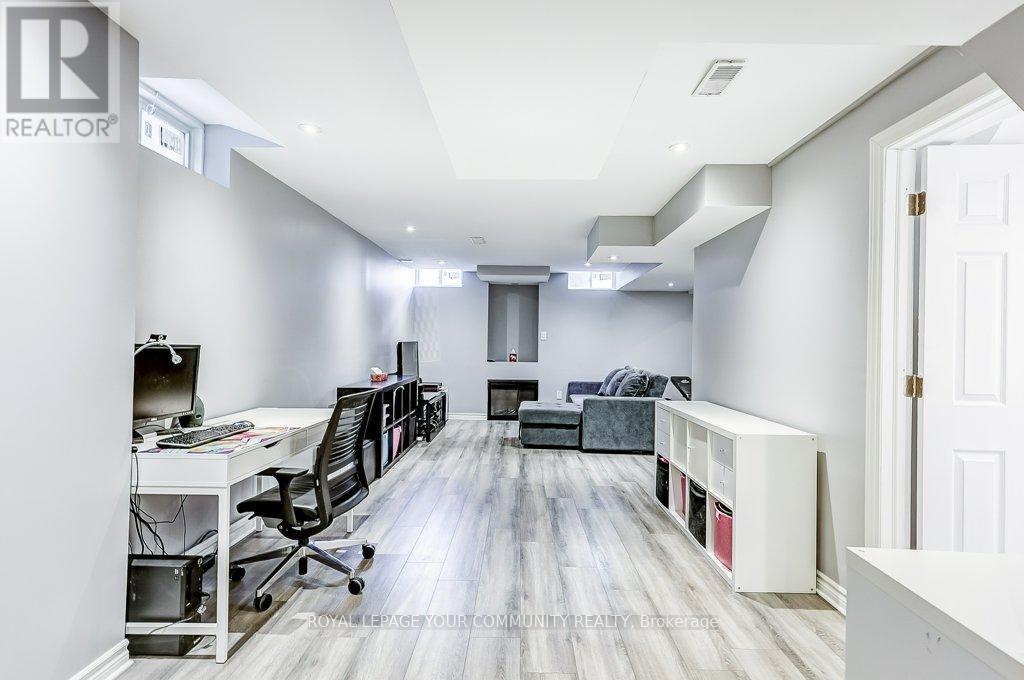 137 Fimco Crescent, Markham, Ontario  L6E 0R4 - Photo 29 - N12503452