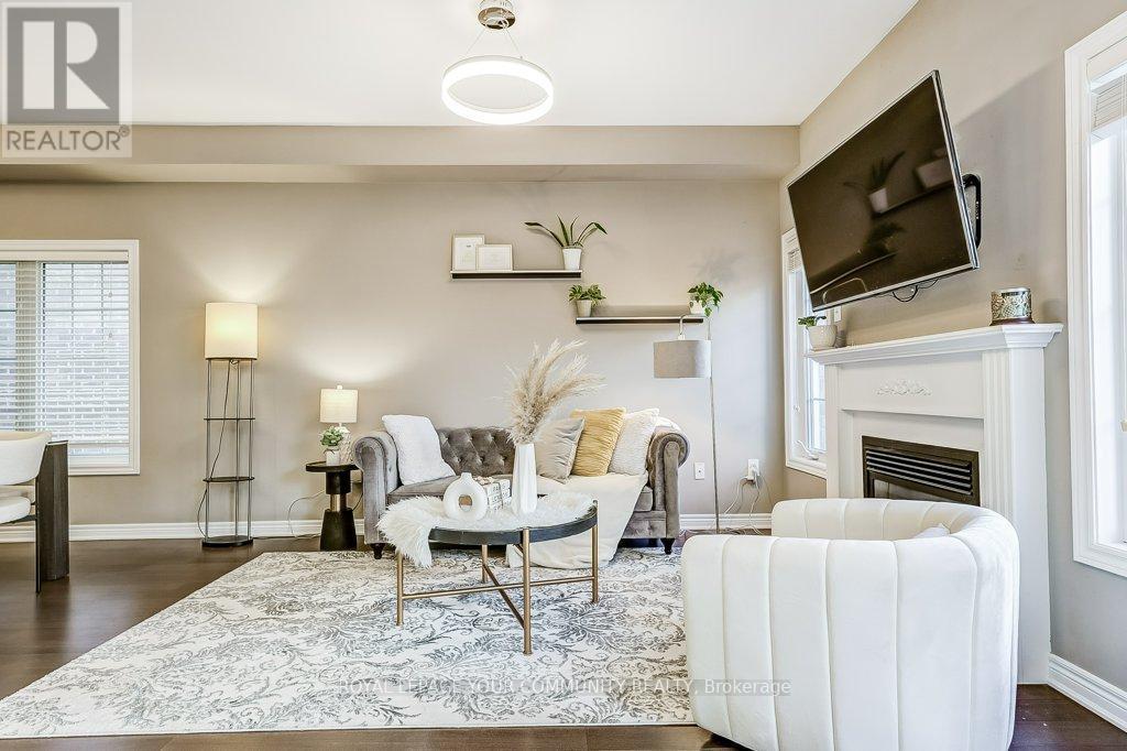 137 Fimco Crescent, Markham, Ontario  L6E 0R4 - Photo 6 - N12503452