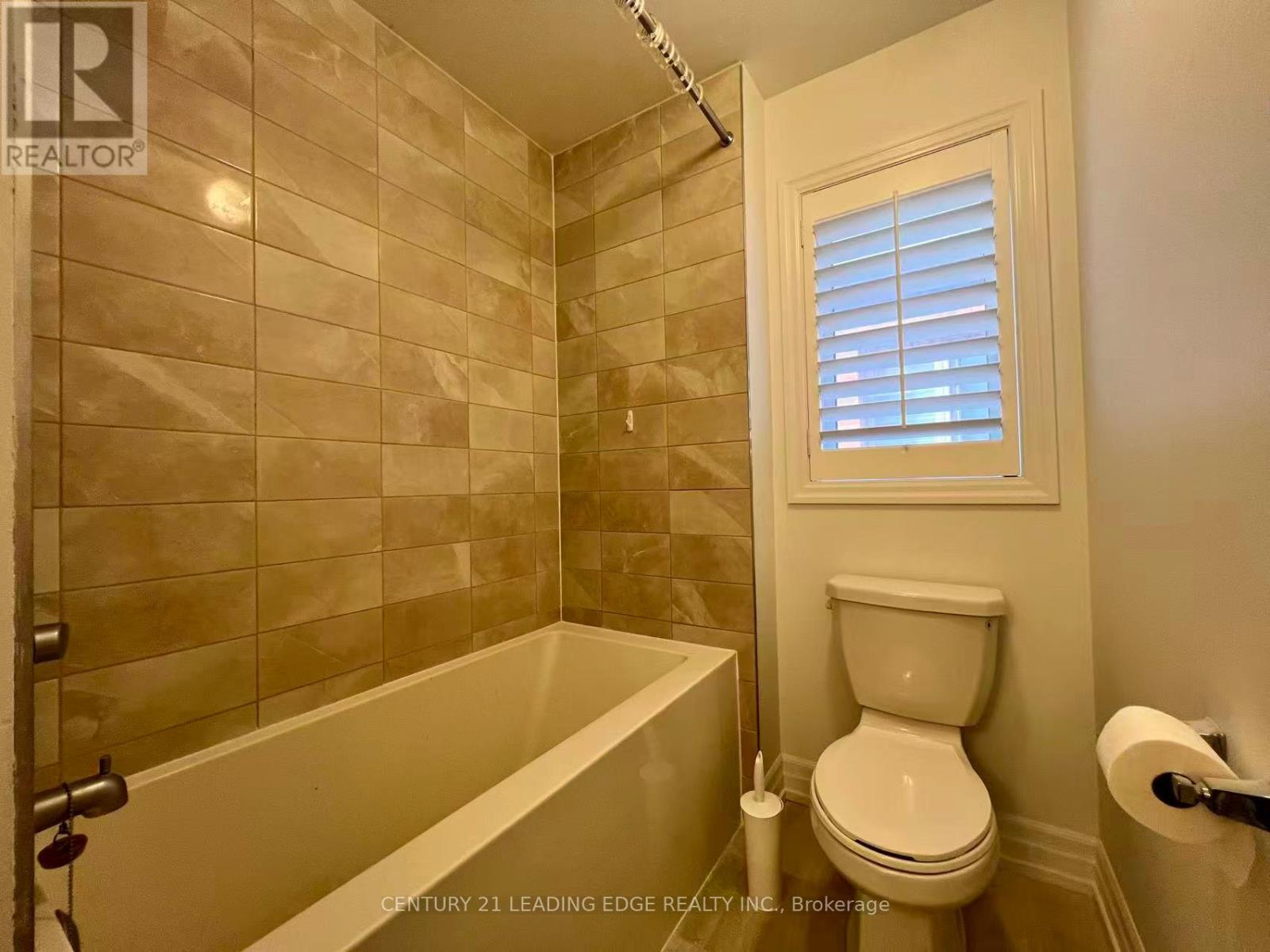 158 Frank Kelly Drive, East Gwillimbury, Ontario  L9N 0V1 - Photo 19 - N12503806