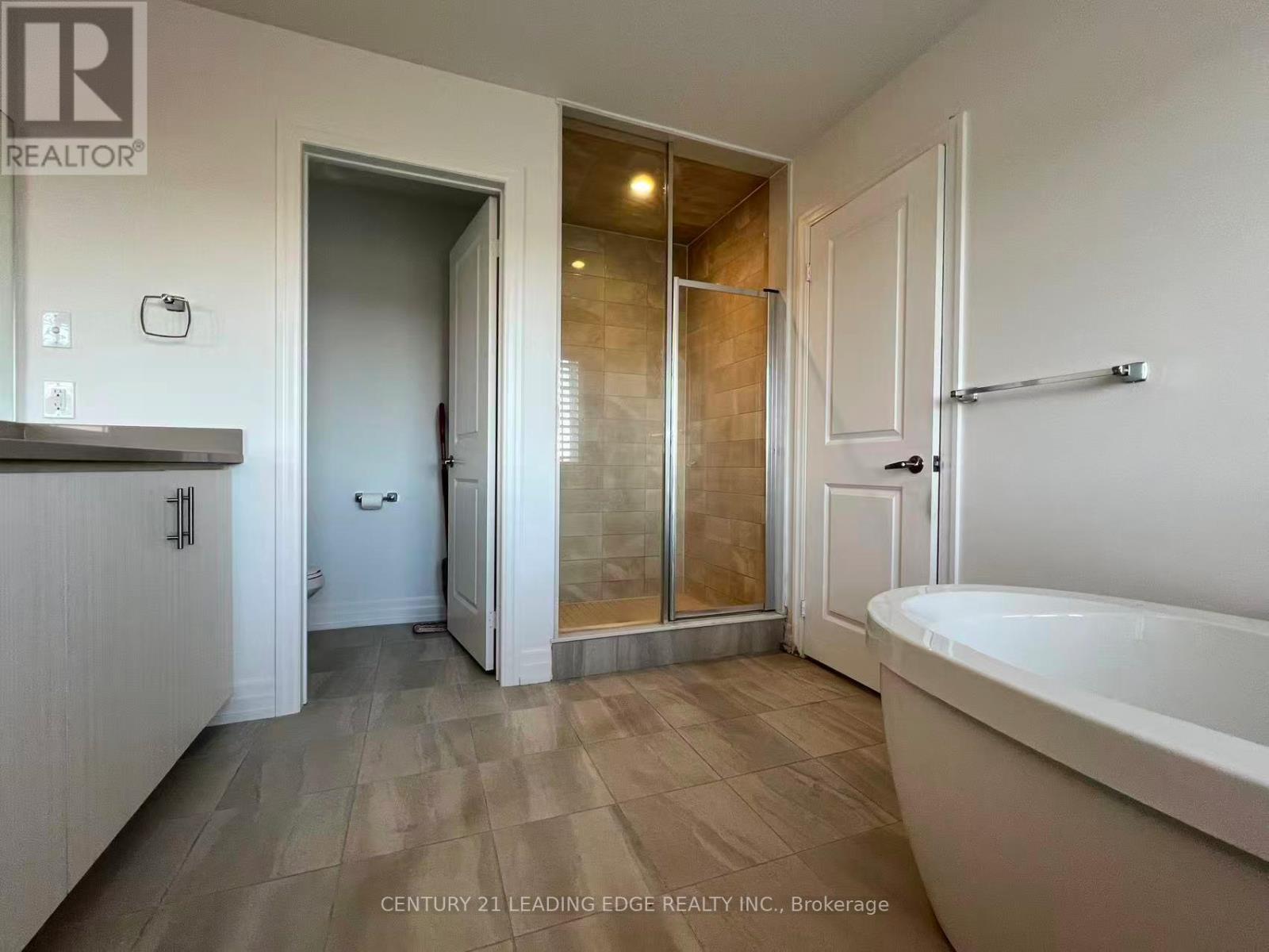 158 Frank Kelly Drive, East Gwillimbury, Ontario  L9N 0V1 - Photo 20 - N12503806