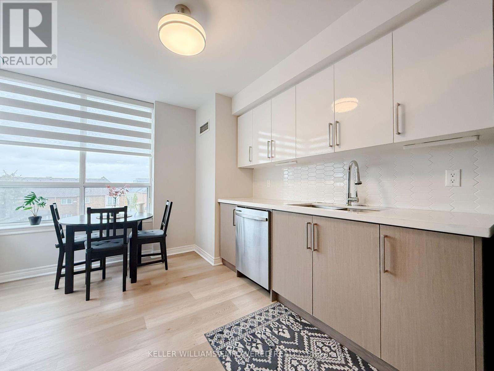 302 - 51 Times Avenue, Markham, Ontario  L3T 7X7 - Photo 10 - N12503814