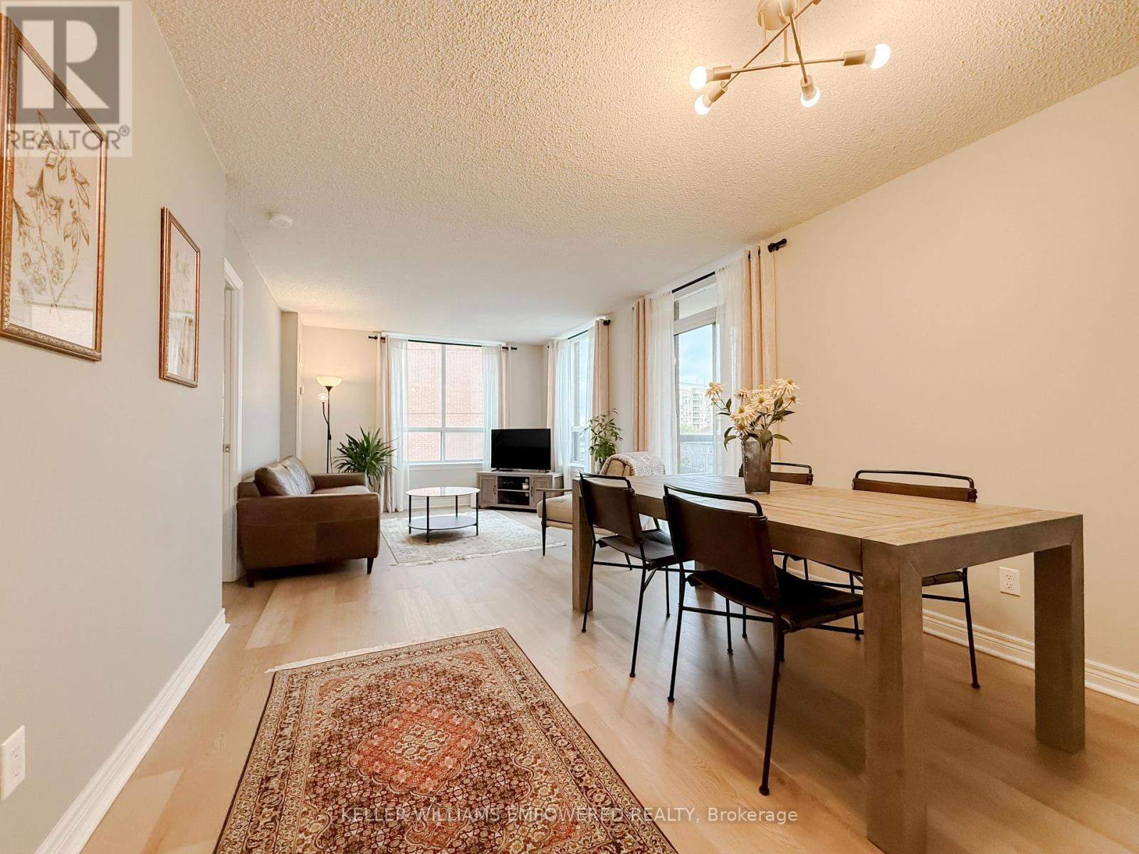 302 - 51 Times Avenue, Markham, Ontario  L3T 7X7 - Photo 6 - N12503814