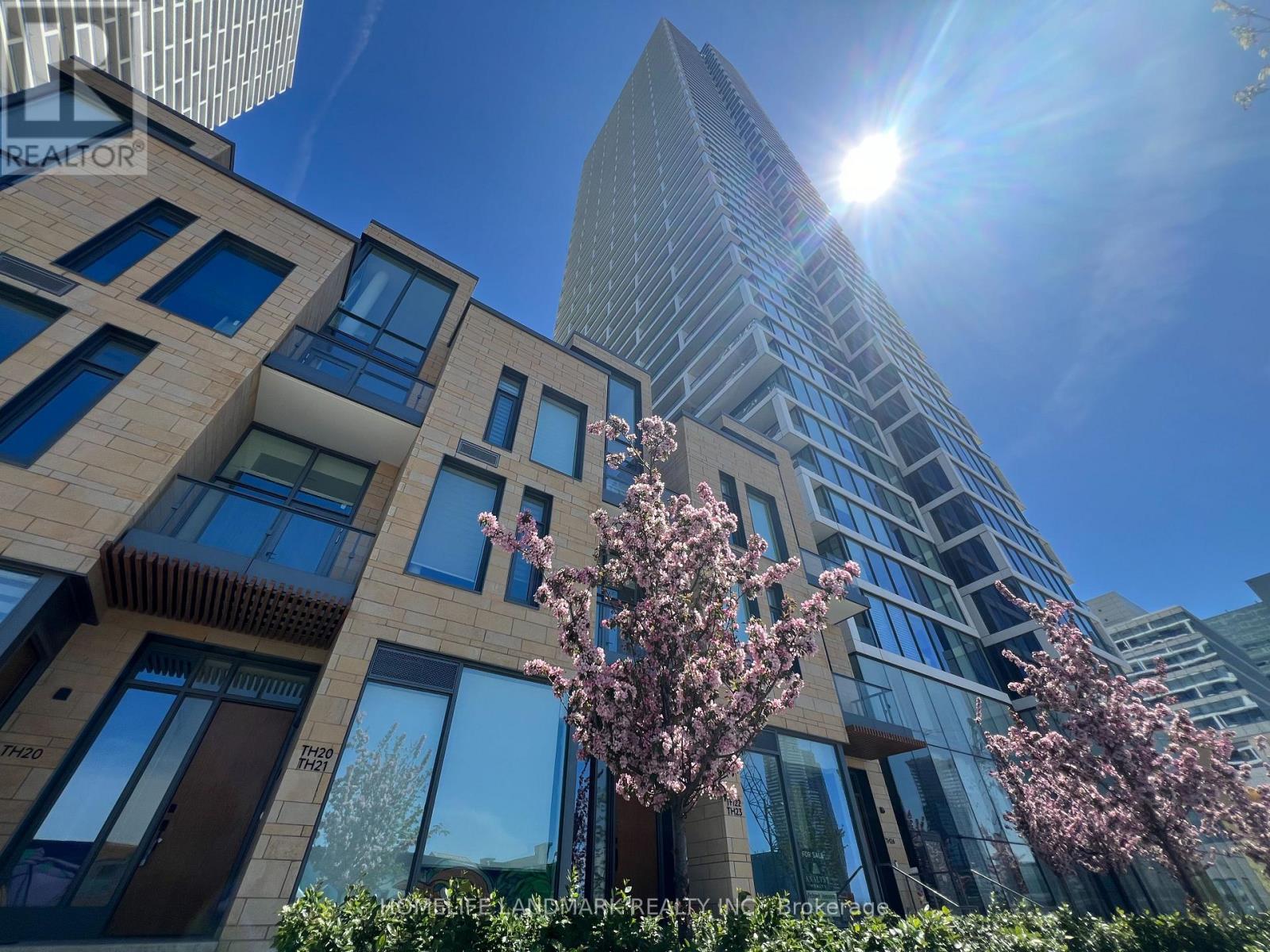 3702 - 5 Buttermill Avenue, Vaughan, Ontario  L4K 0J5 - Photo 1 - N12503816