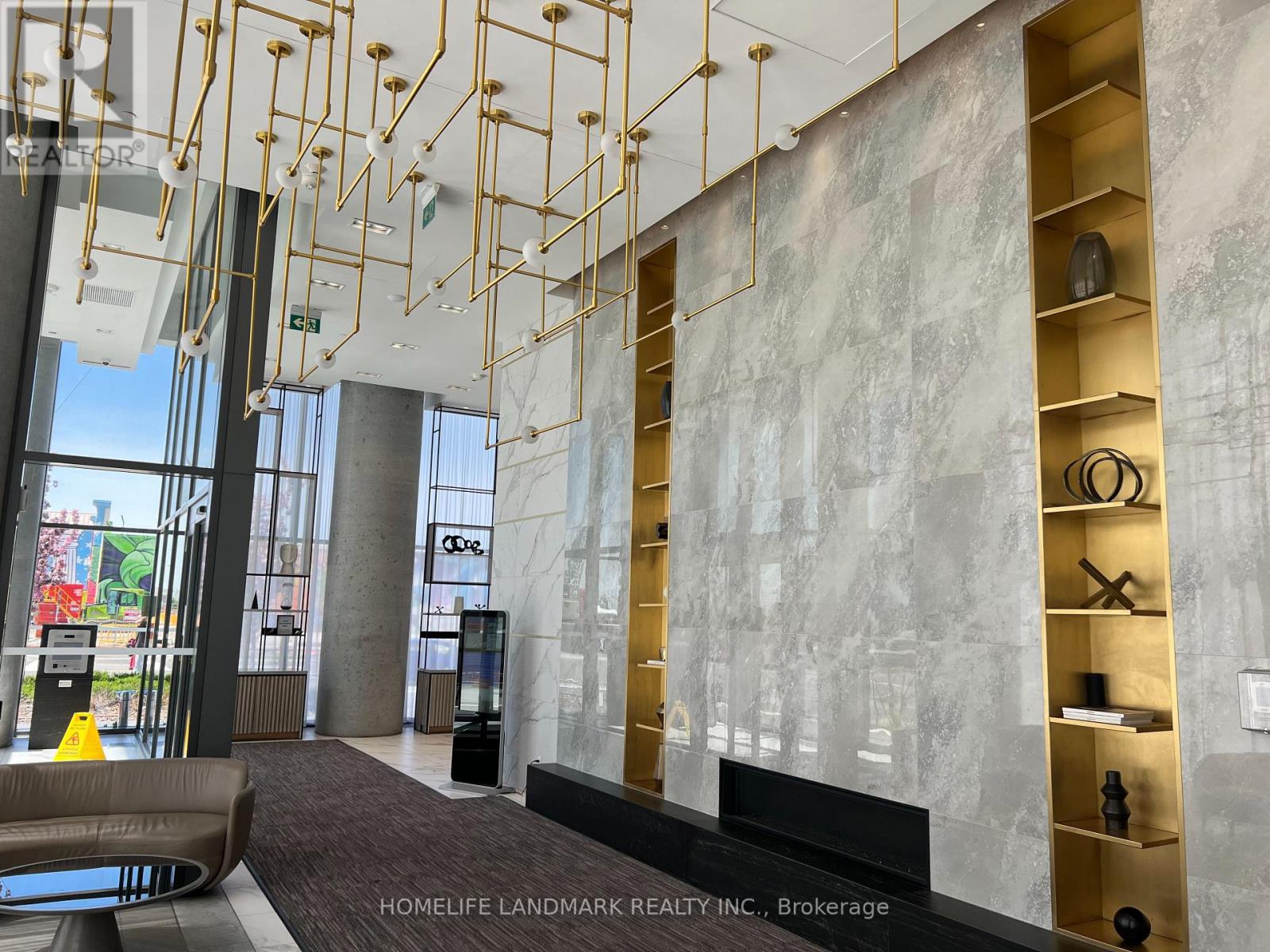 3702 - 5 Buttermill Avenue, Vaughan, Ontario  L4K 0J5 - Photo 39 - N12503816