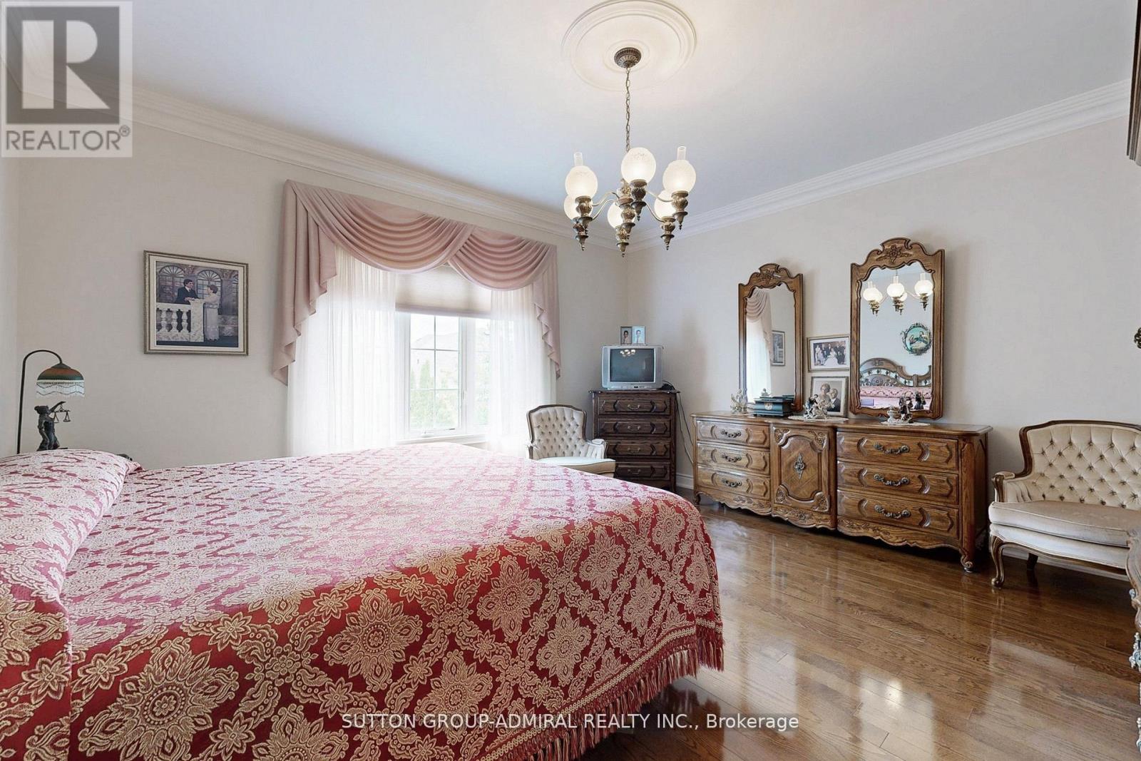 25 Little Natalie Court, Vaughan, Ontario  L6A 0J2 - Photo 13 - N12503834