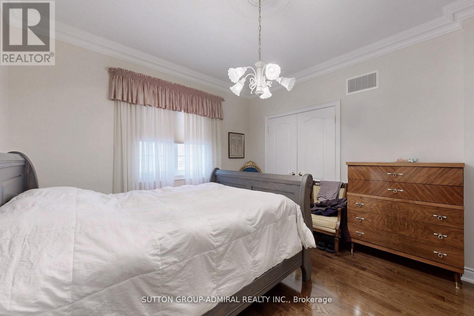 25 Little Natalie Court, Vaughan, Ontario  L6A 0J2 - Photo 15 - N12503834