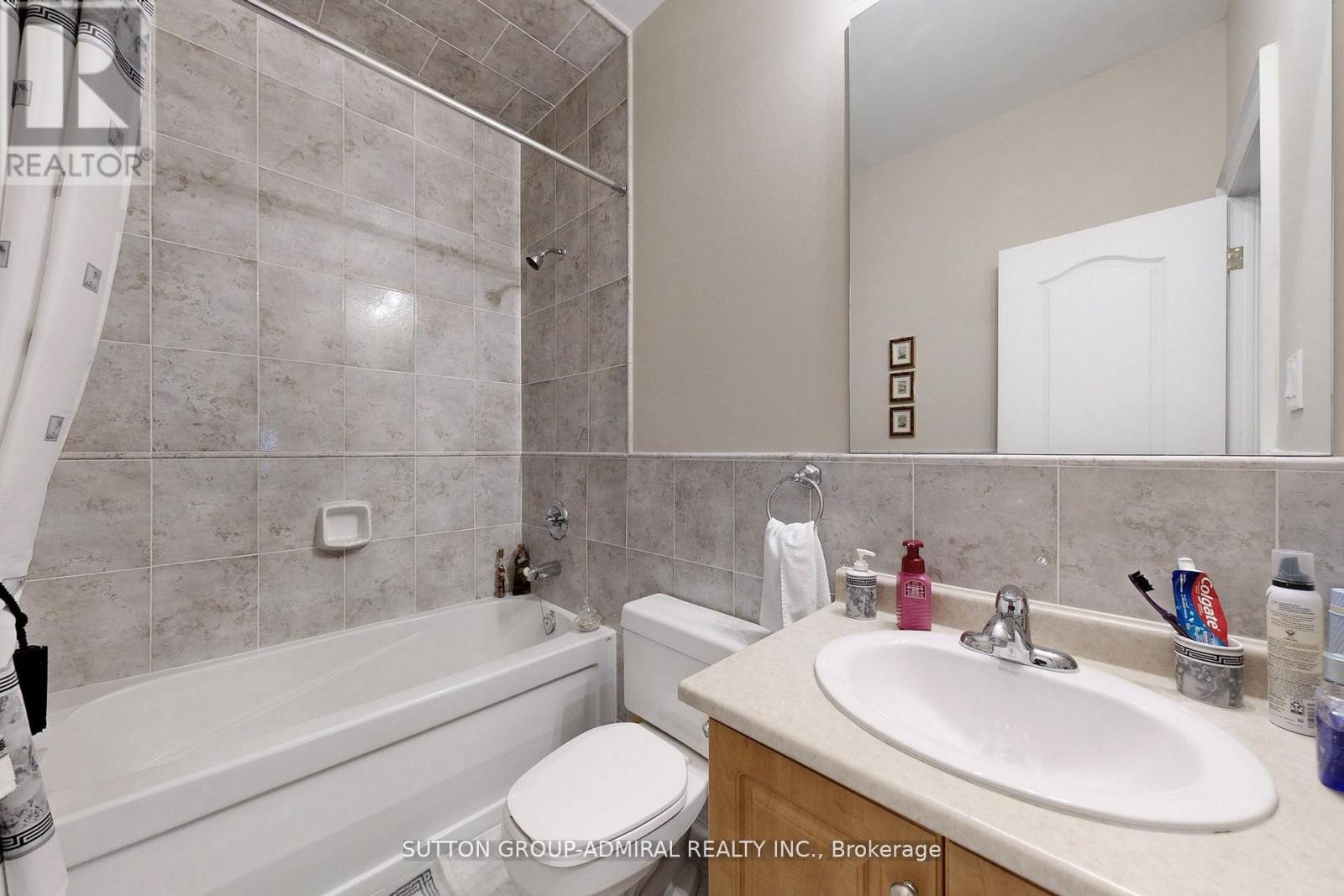 25 Little Natalie Court, Vaughan, Ontario  L6A 0J2 - Photo 16 - N12503834