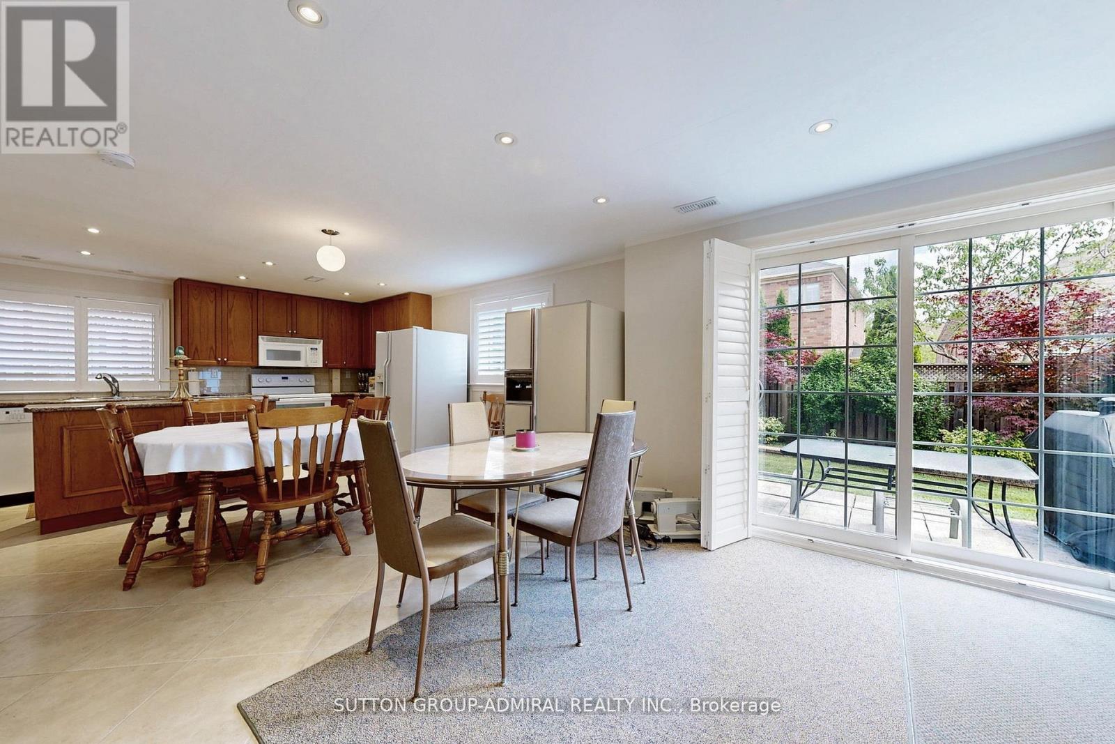 25 Little Natalie Court, Vaughan, Ontario  L6A 0J2 - Photo 23 - N12503834