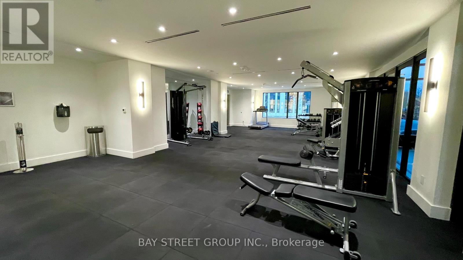 805e - 8868 Yonge Street, Richmond Hill, Ontario  L4C 1Z8 - Photo 25 - N12503844