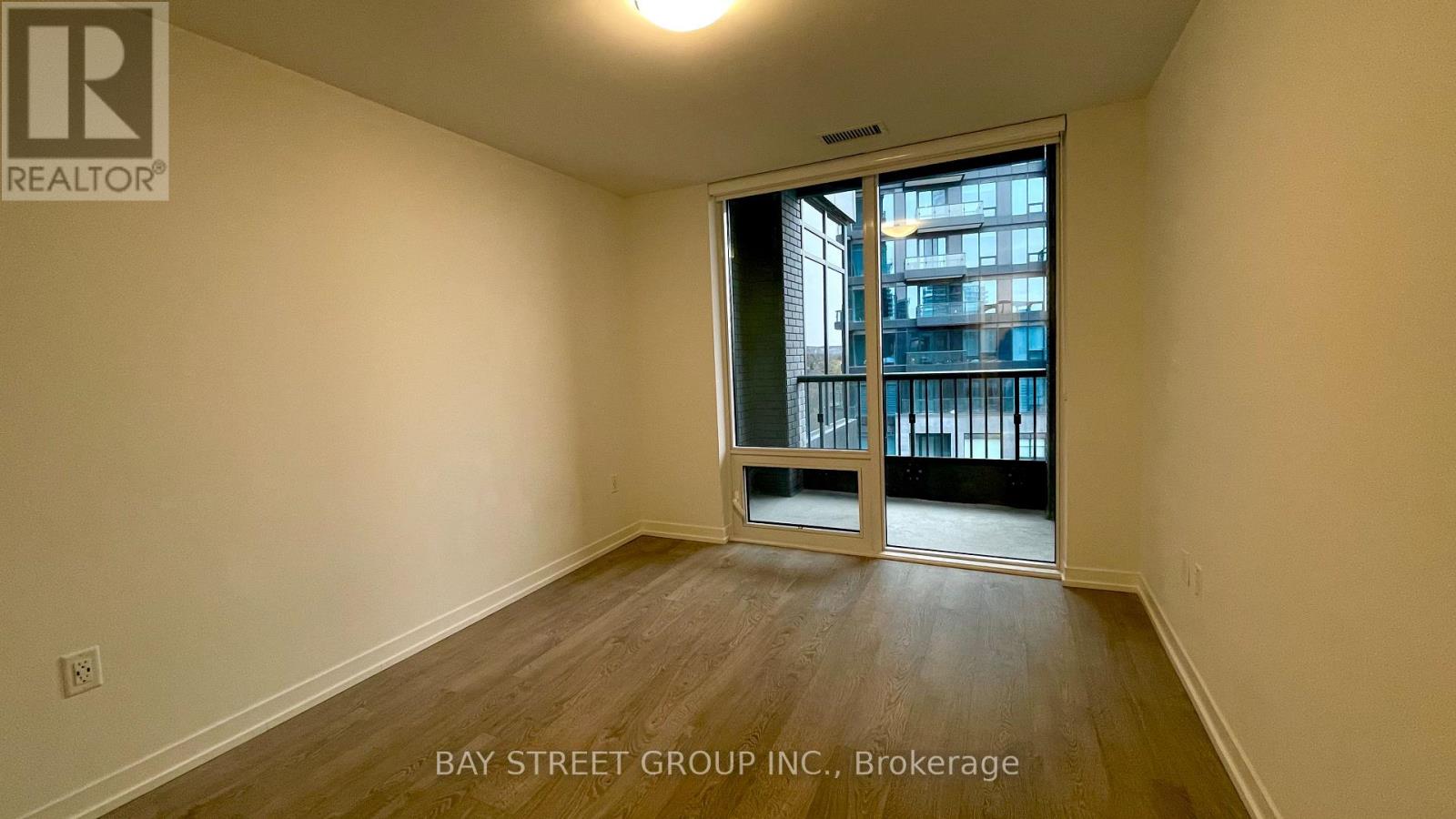 805e - 8868 Yonge Street, Richmond Hill, Ontario  L4C 1Z8 - Photo 8 - N12503844