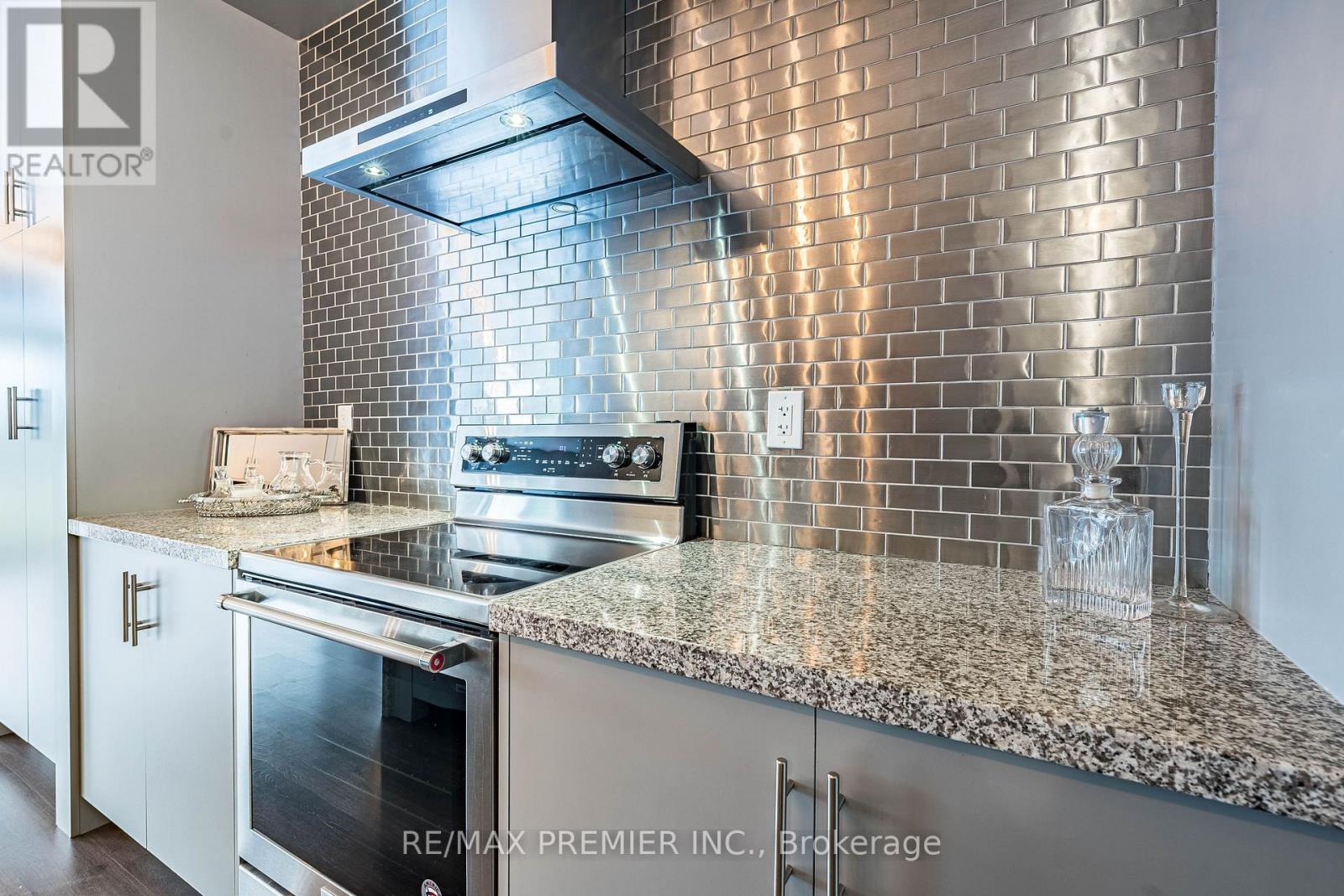 77 Sydney Circle, Vaughan, Ontario L4H 4R2 - Photo 12 - N12503986