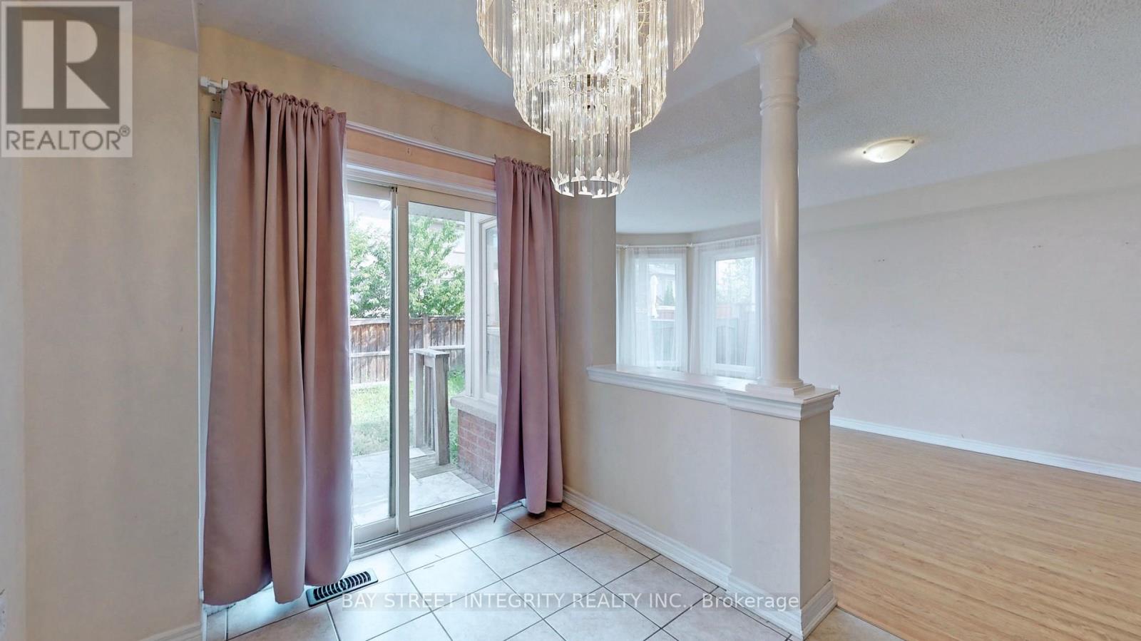 67 Sequin Drive, Richmond Hill, Ontario  L4E 0M4 - Photo 20 - N12504014