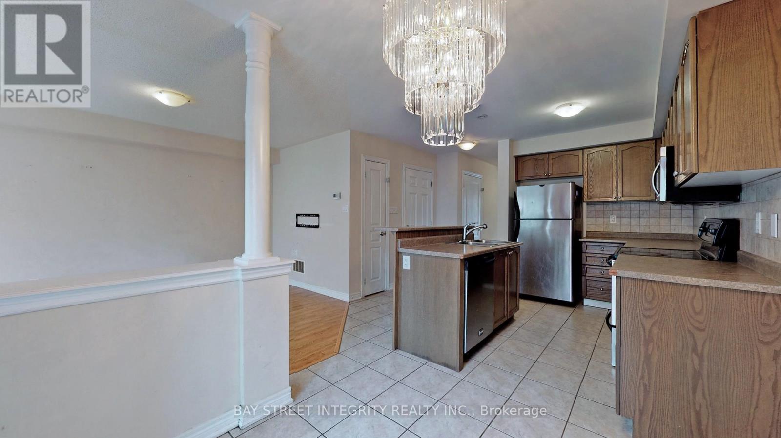 67 Sequin Drive, Richmond Hill, Ontario  L4E 0M4 - Photo 21 - N12504014