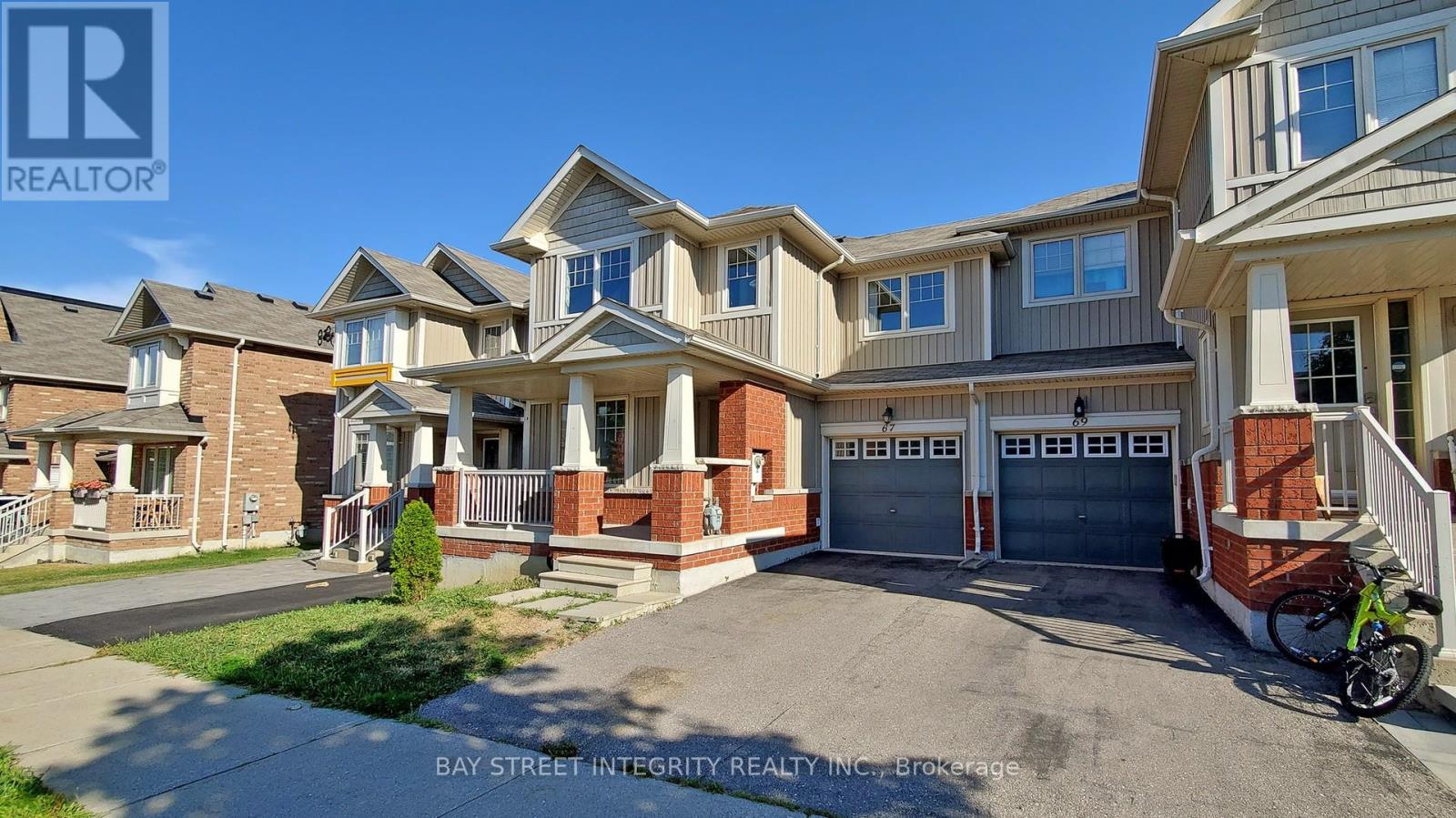 67 Sequin Drive, Richmond Hill, Ontario  L4E 0M4 - Photo 3 - N12504014