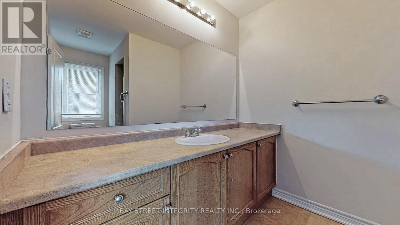 67 Sequin Drive, Richmond Hill, Ontario  L4E 0M4 - Photo 30 - N12504014