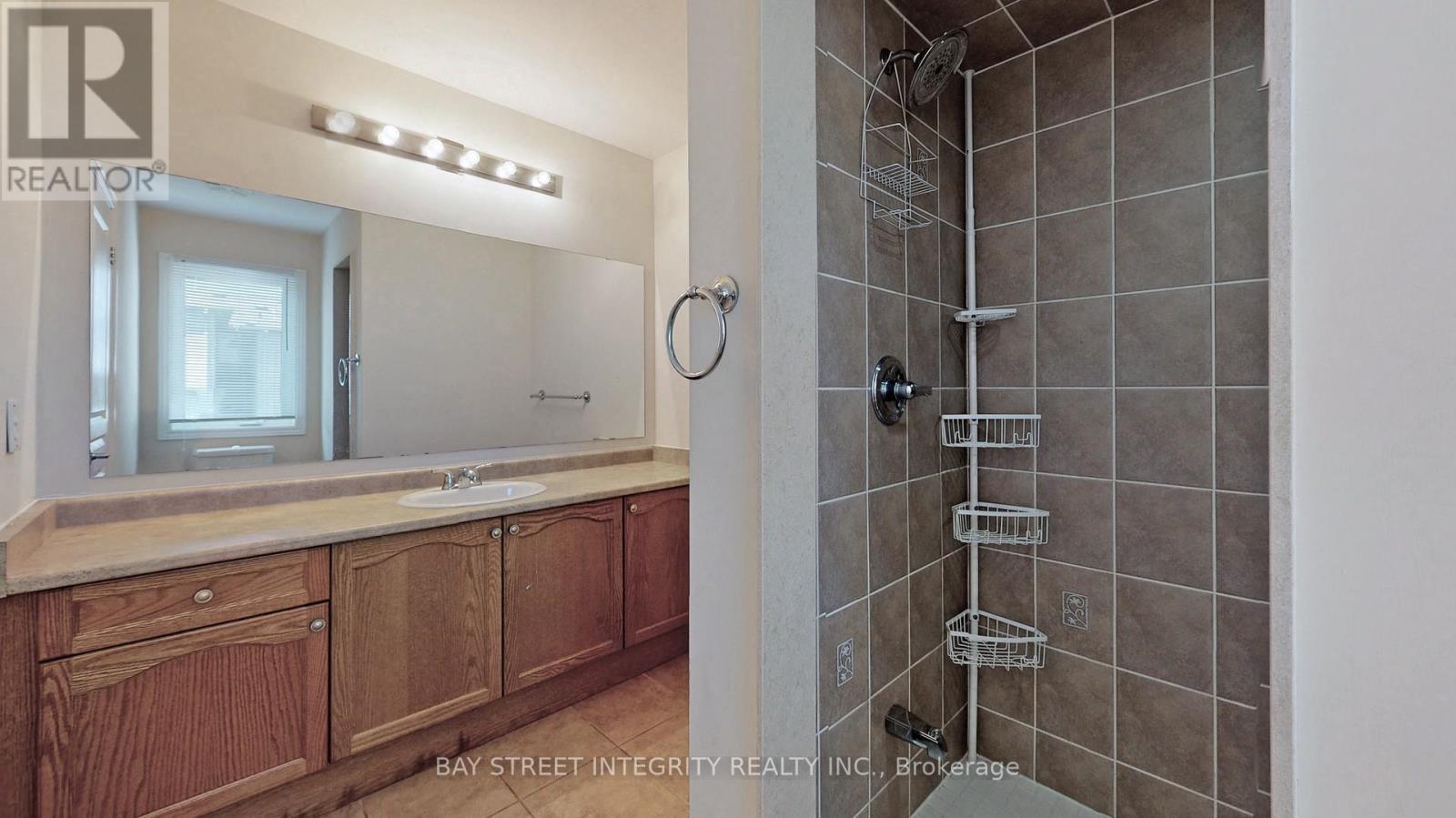 67 Sequin Drive, Richmond Hill, Ontario  L4E 0M4 - Photo 31 - N12504014