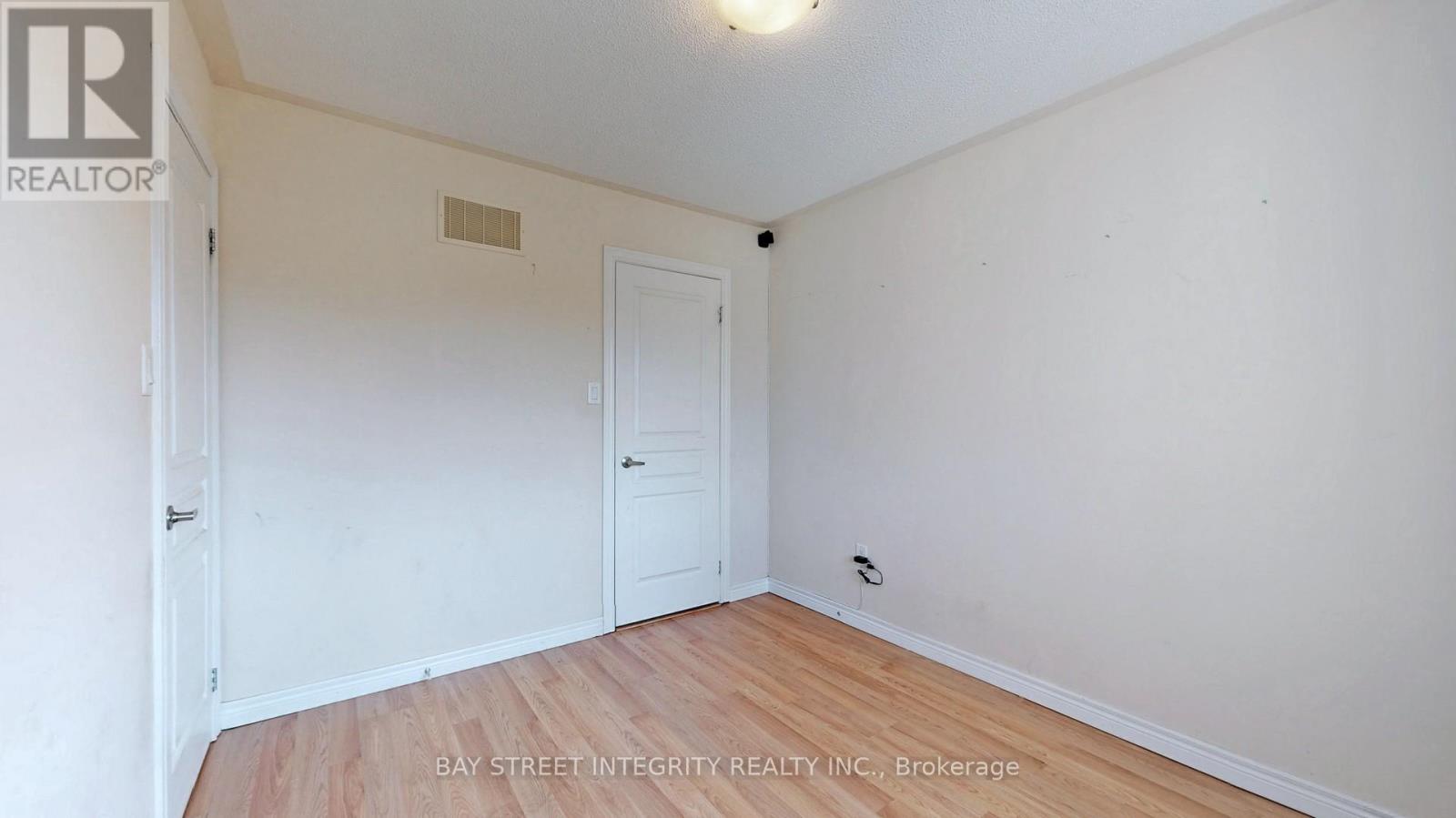 67 Sequin Drive, Richmond Hill, Ontario  L4E 0M4 - Photo 34 - N12504014