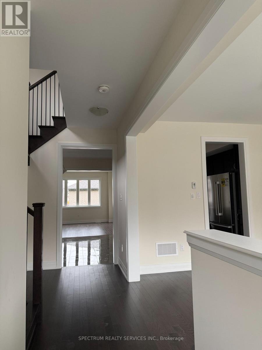 7 John Rolph Street, Markham, Ontario  L6B 1R8 - Photo 5 - N12504030