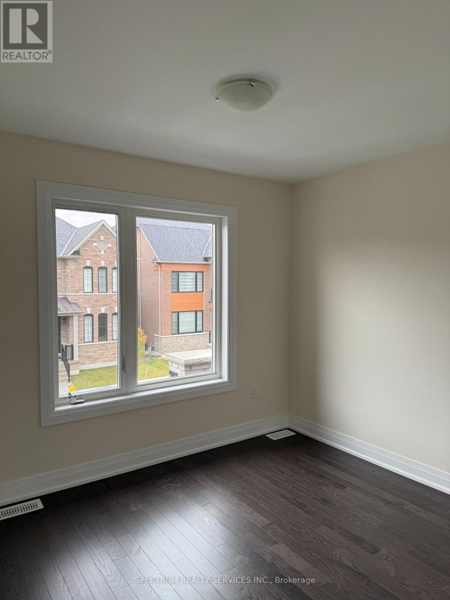 7 John Rolph Street, Markham, Ontario  L6B 1R8 - Photo 9 - N12504030