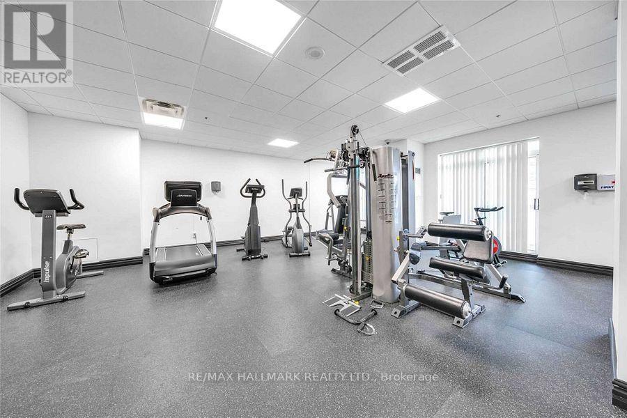 725 - 3 Ellesmere Street, Richmond Hill, Ontario  L4B 4N2 - Photo 4 - N12504050