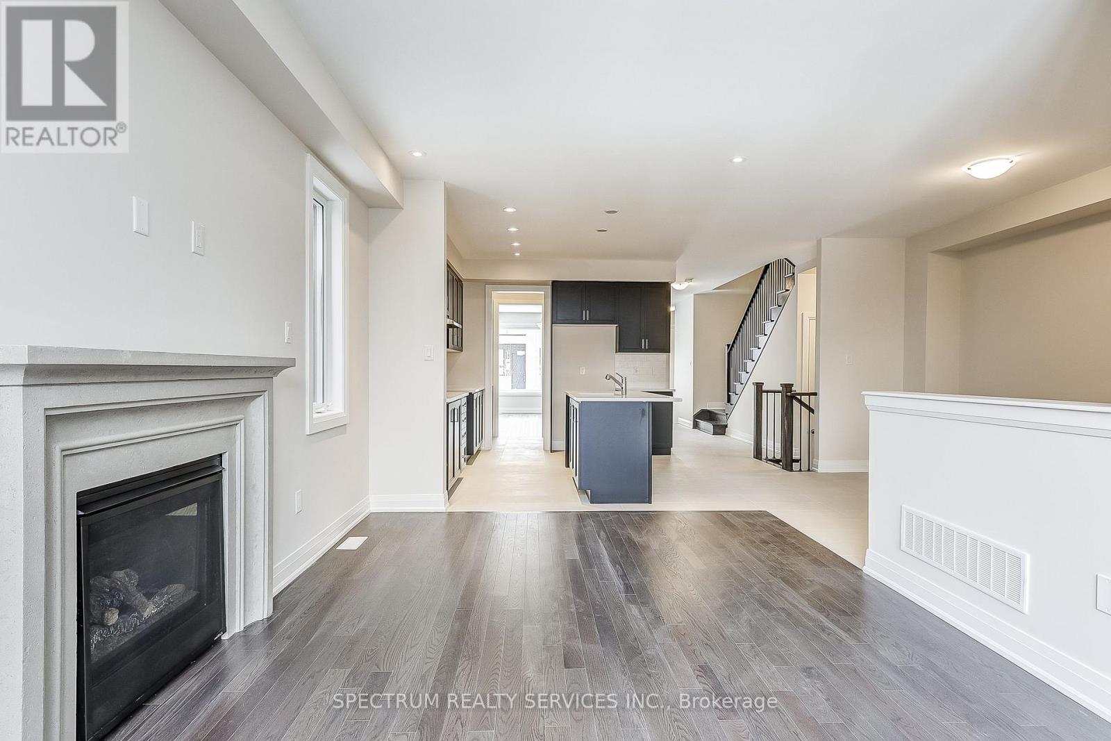 13 John Rolph Street, Markham, Ontario  L6B 1R8 - Photo 13 - N12504052