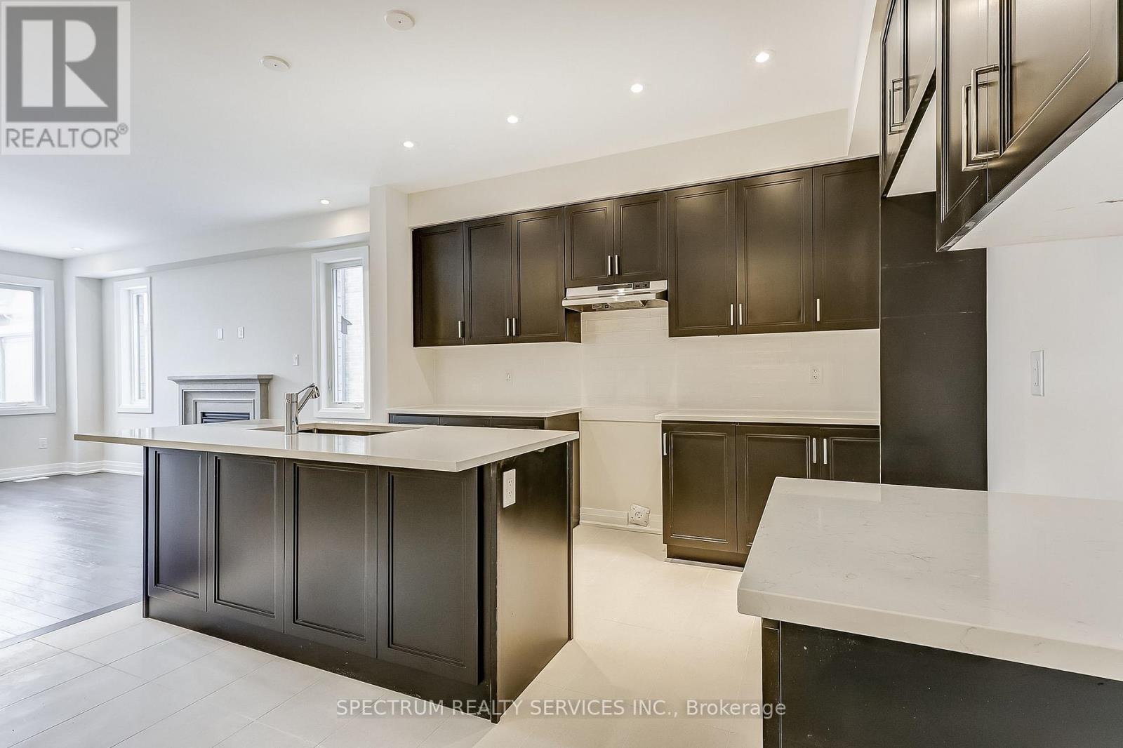 13 John Rolph Street, Markham, Ontario  L6B 1R8 - Photo 7 - N12504052