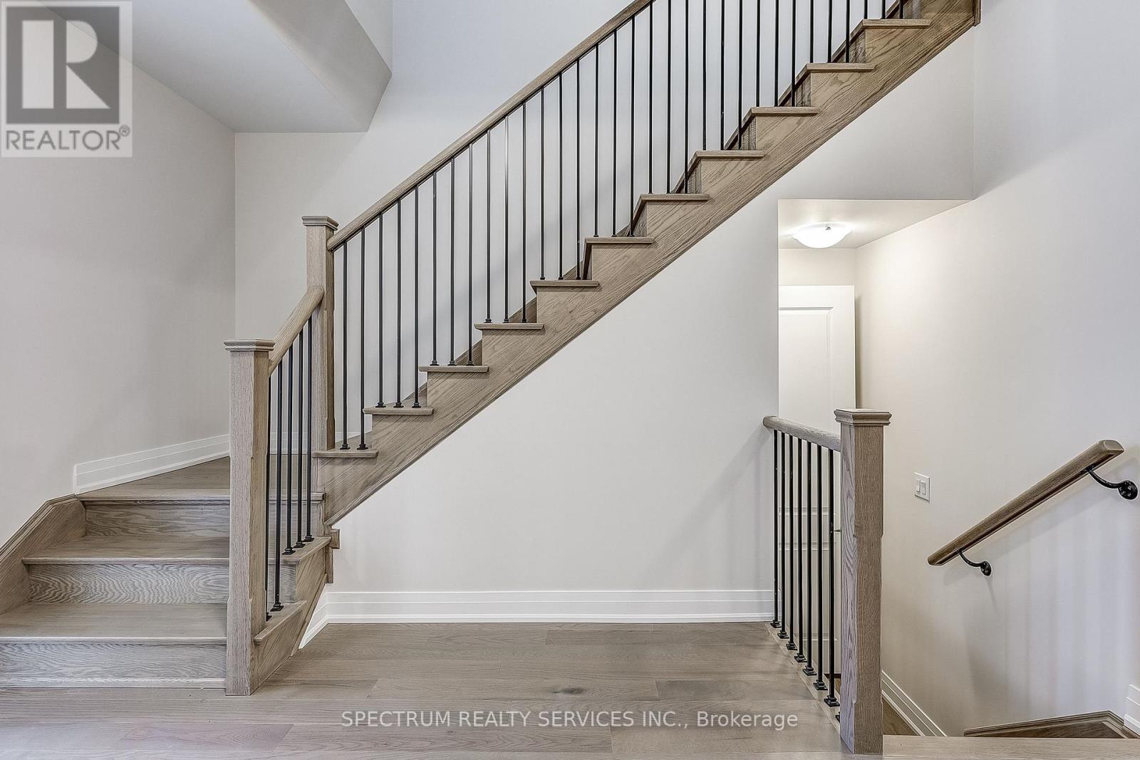 37 John Rolph Street, Markham, Ontario  L6B 1R8 - Photo 10 - N12504060