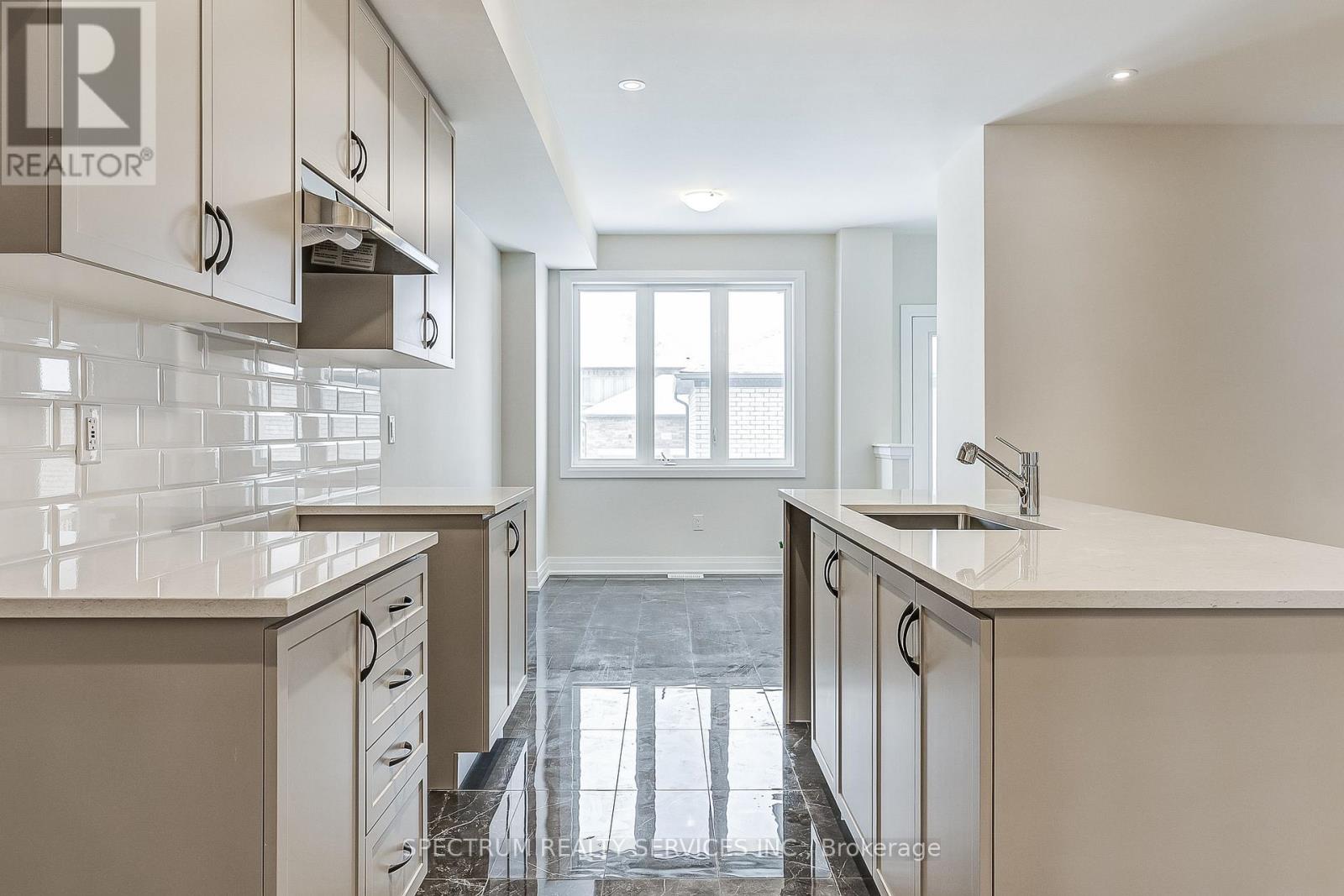 37 John Rolph Street, Markham, Ontario  L6B 1R8 - Photo 15 - N12504060