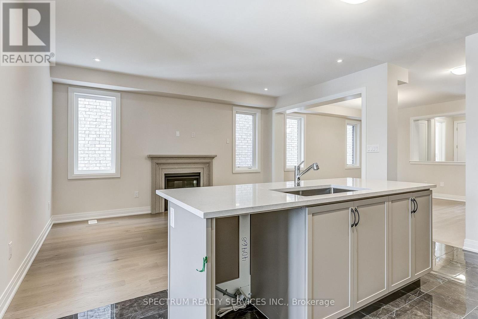 37 John Rolph Street, Markham, Ontario  L6B 1R8 - Photo 17 - N12504060