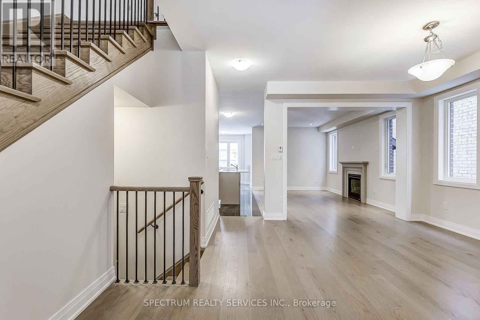 37 John Rolph Street, Markham, Ontario  L6B 1R8 - Photo 9 - N12504060