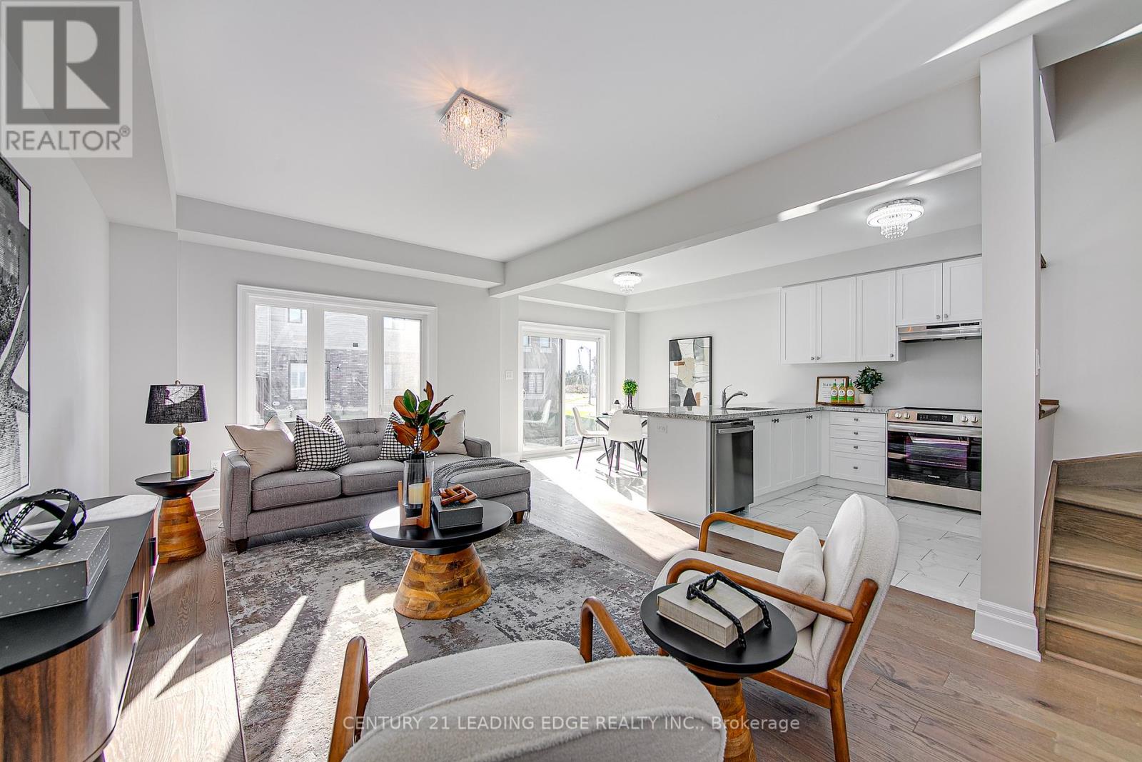 108 Lorne Thomas Place, New Tecumseth (Alliston), Ontario  L0L 1L0 - Photo 10 - N12504072