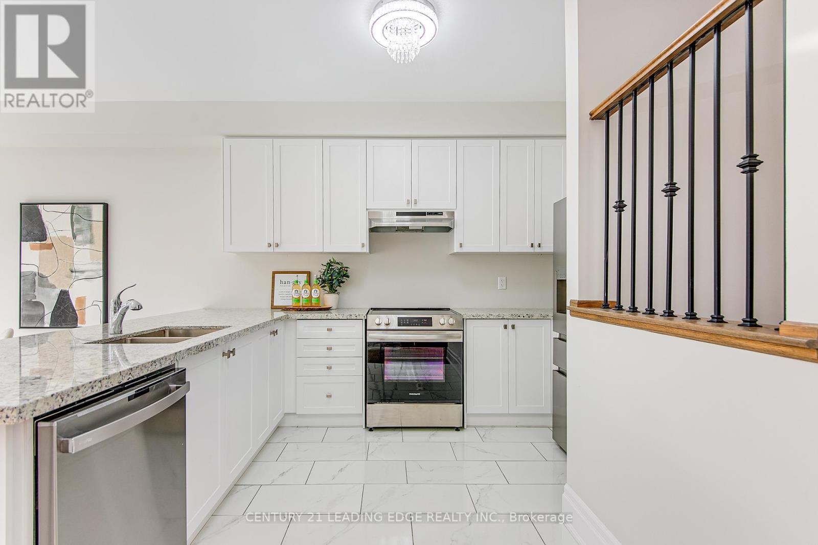 108 Lorne Thomas Place, New Tecumseth (Alliston), Ontario  L0L 1L0 - Photo 17 - N12504072