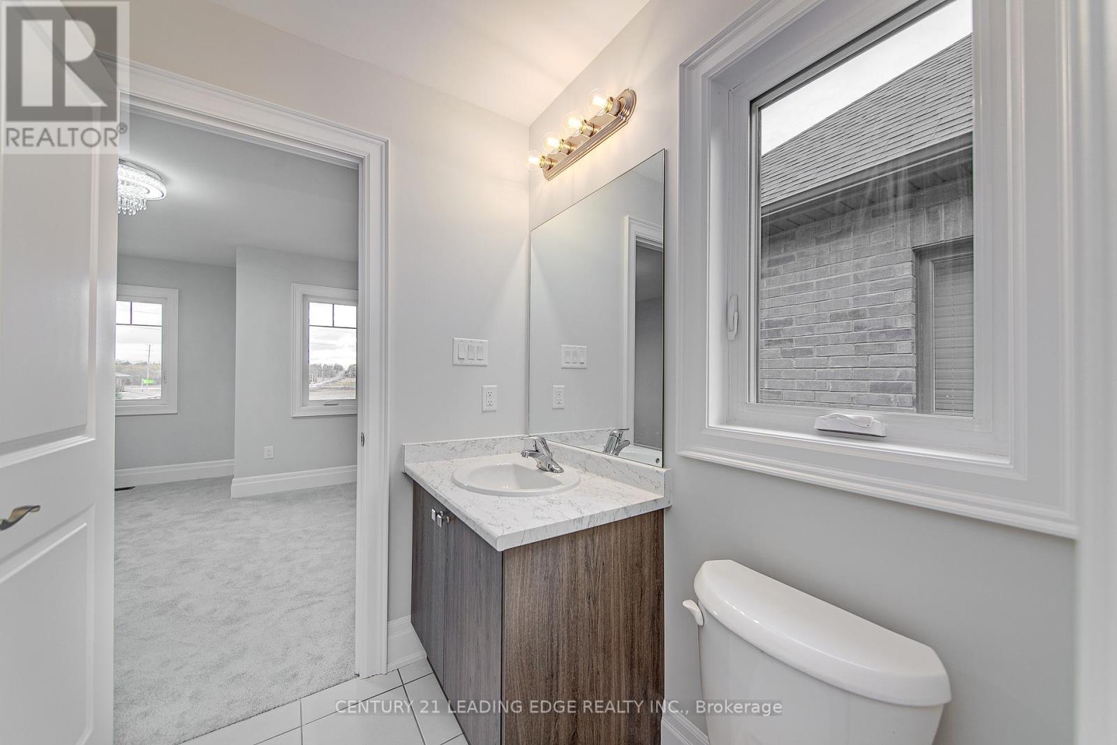 108 Lorne Thomas Place, New Tecumseth (Alliston), Ontario  L0L 1L0 - Photo 27 - N12504072