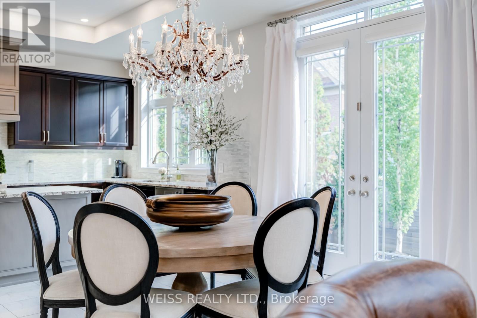 43 Chesney Crescent, Vaughan, Ontario  L4H 2A5 - Photo 14 - N12504078