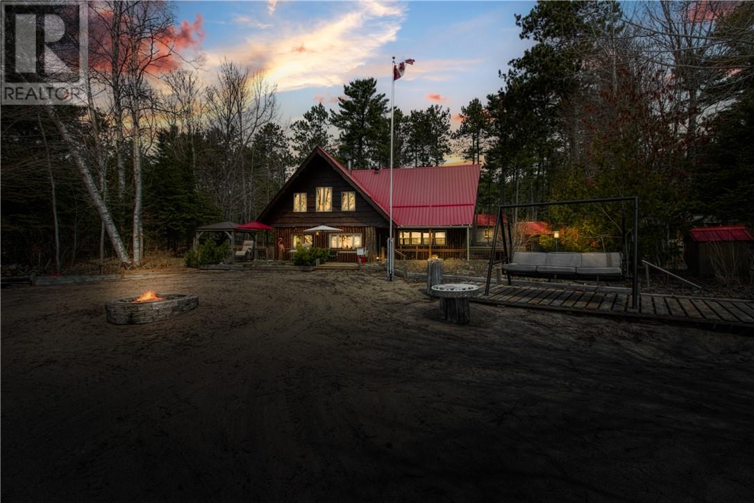 33 Dominion Park Drive, Thessalon, Ontario  P0R 1L0 - Photo 2 - 2125484