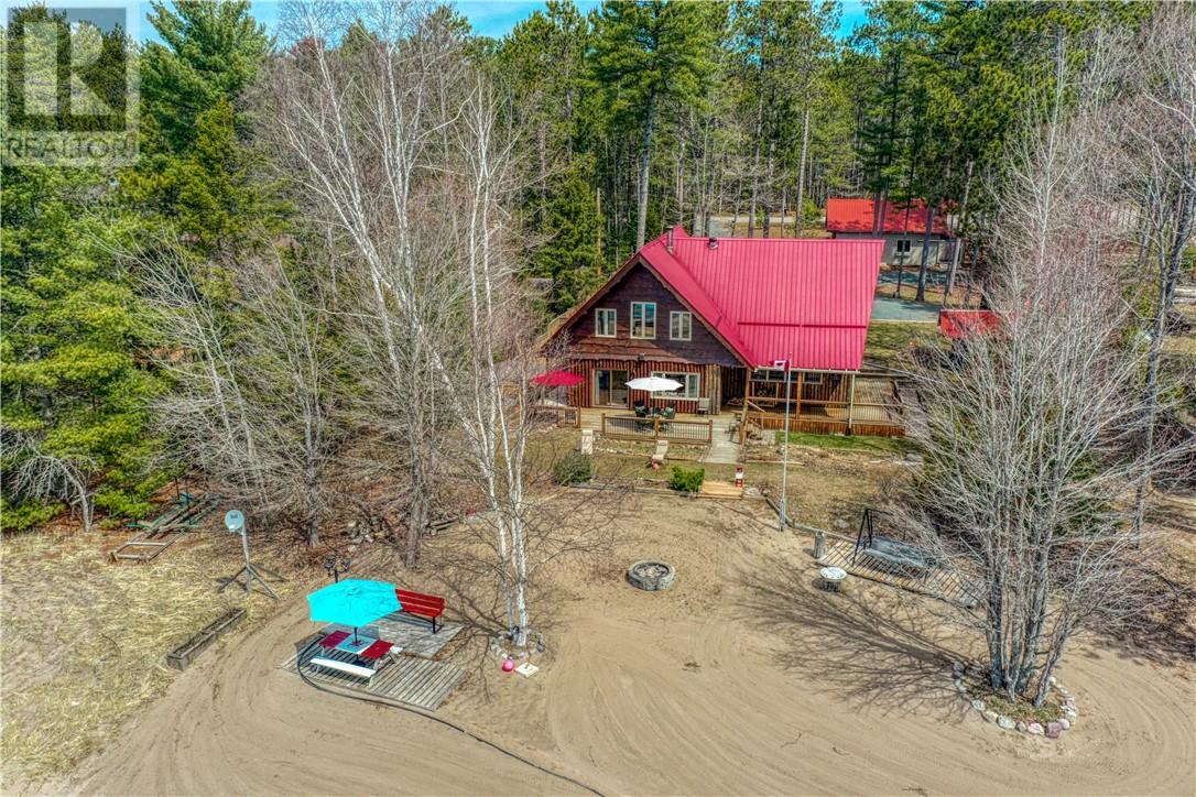 33 Dominion Park Drive, Thessalon, Ontario  P0R 1L0 - Photo 4 - 2125484