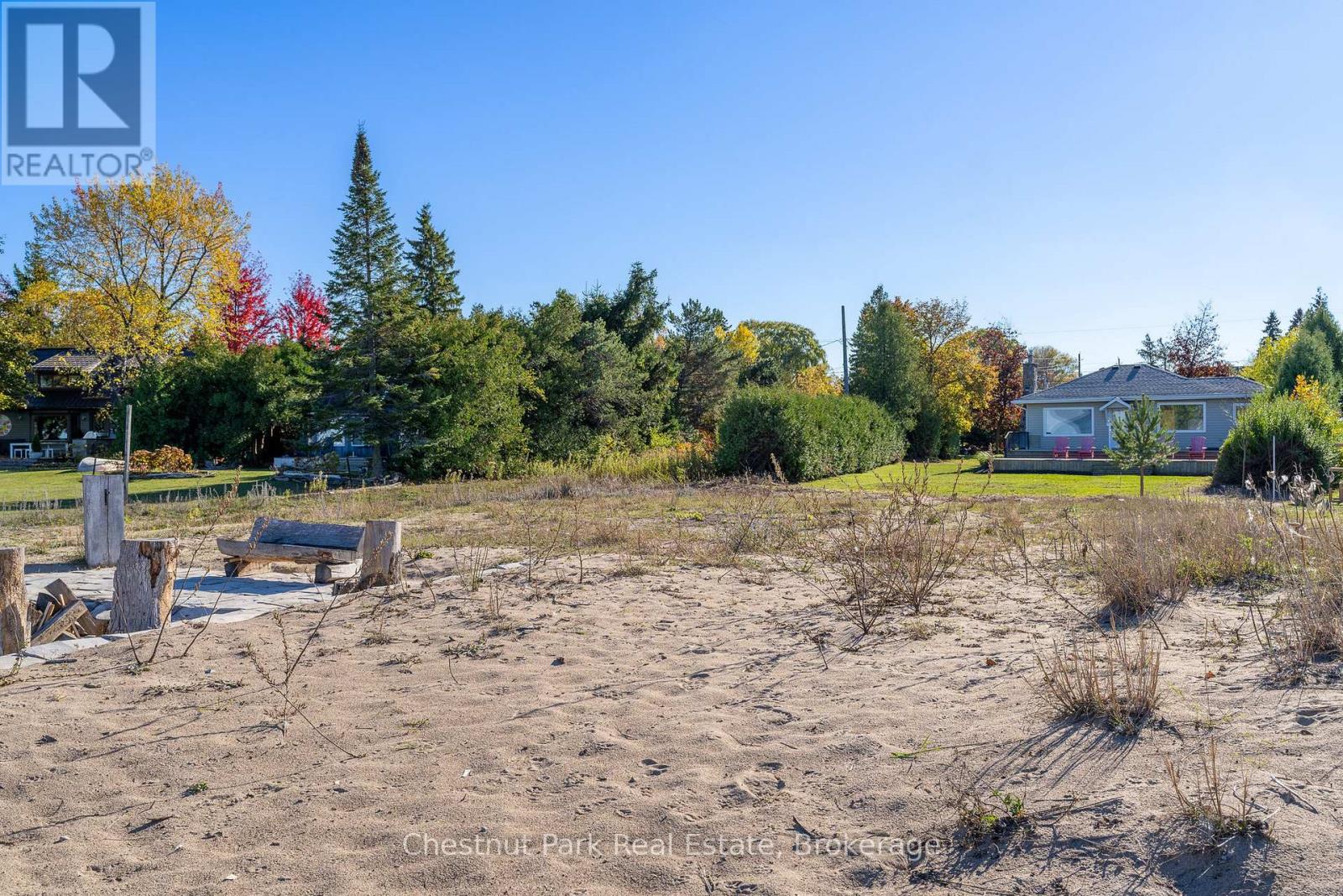 35 St. Clair Street, Collingwood, Ontario  L9Y 5N6 - Photo 2 - S12504204