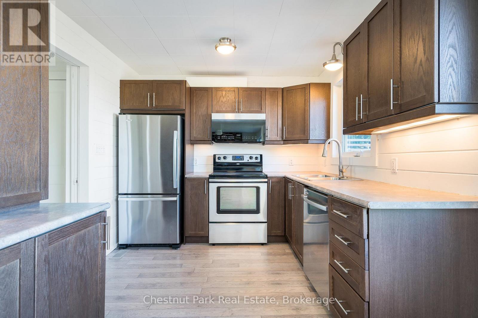 35 St. Clair Street, Collingwood, Ontario  L9Y 5N6 - Photo 30 - S12504204