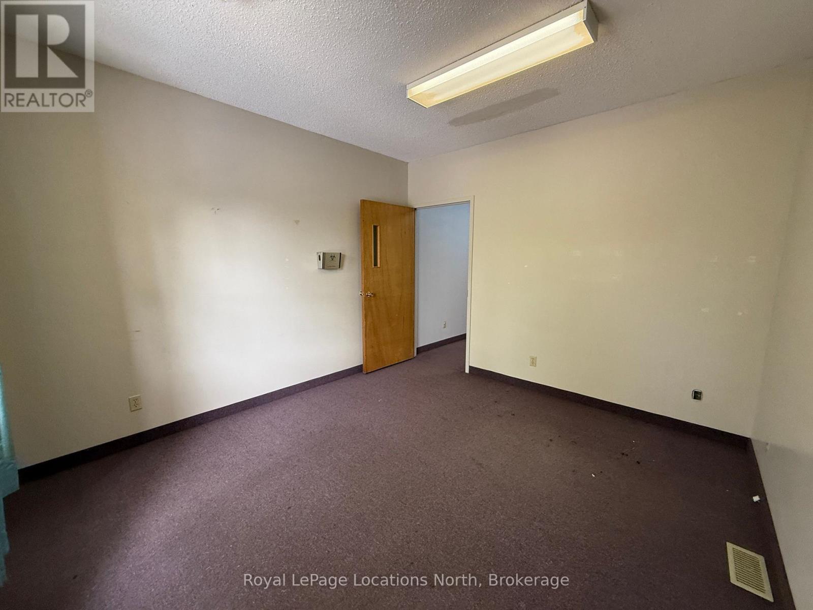 206a - 150 Saint Paul Street, Collingwood, Ontario  L9Y 3P2 - Photo 7 - S12504212