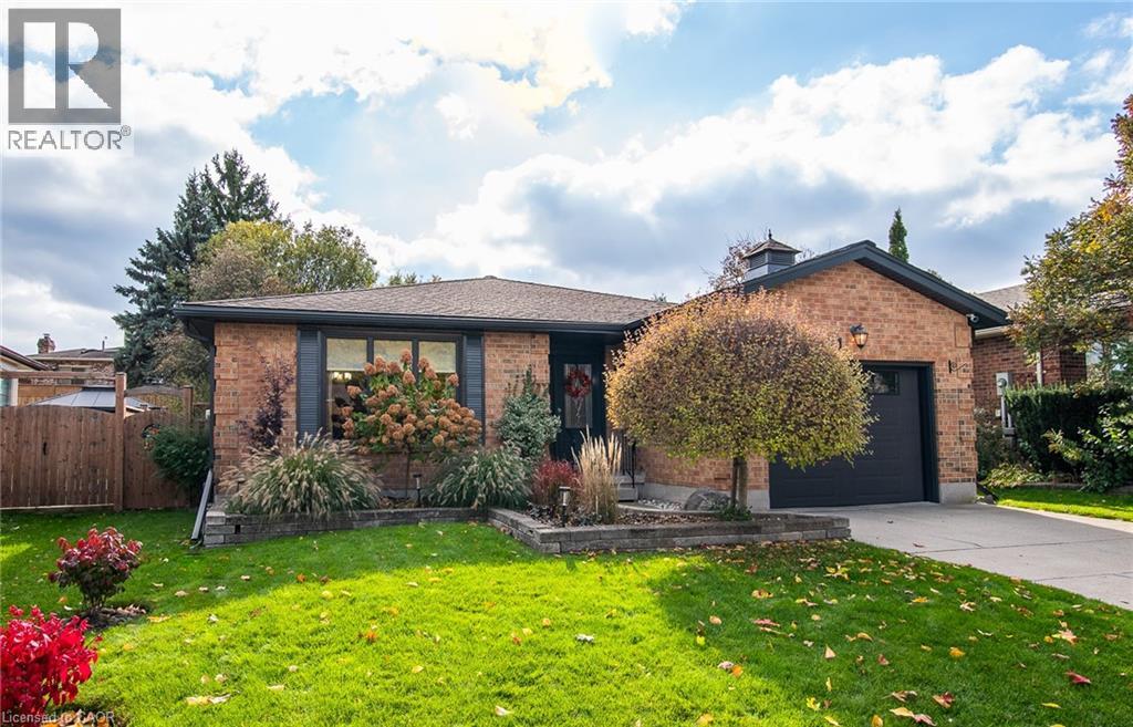 491 Appledale Crescent, Waterloo, Ontario  N2T 1V5 - Photo 2 - 40782531