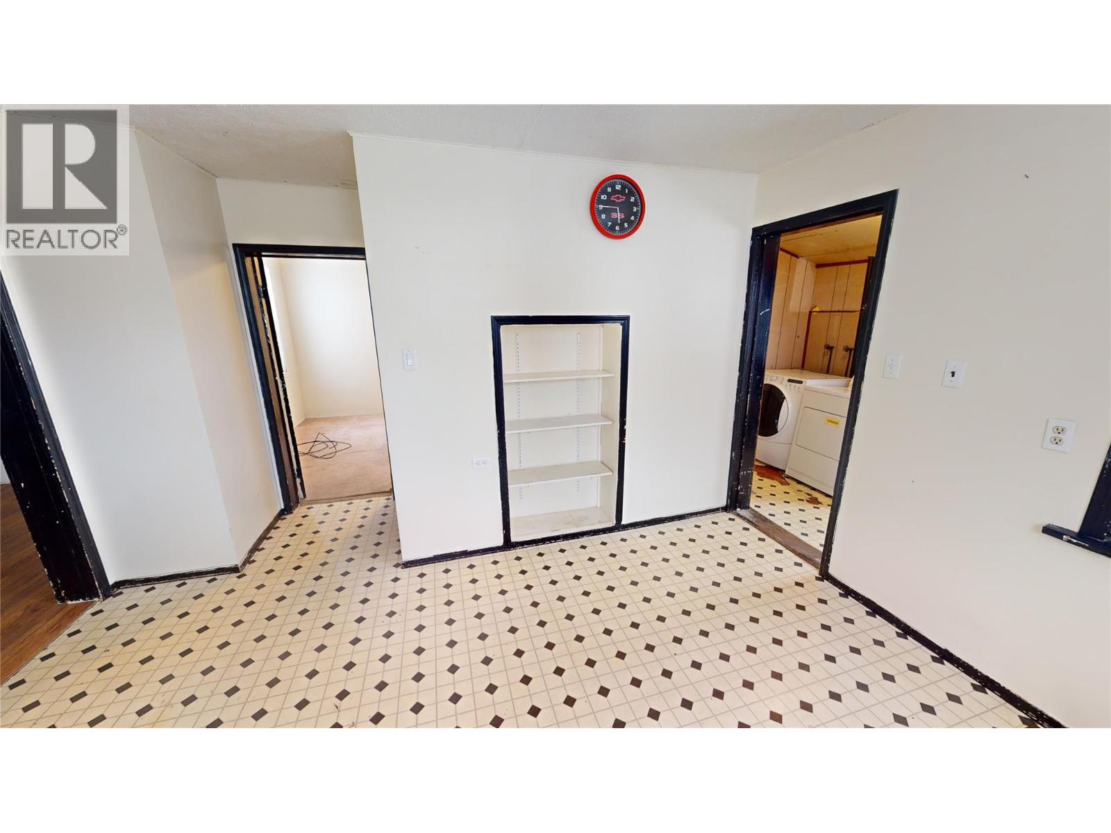 223 Crestbrook Avenue Nw, Cranbrook, British Columbia V1C 4A7 - Photo 8 - 10367361