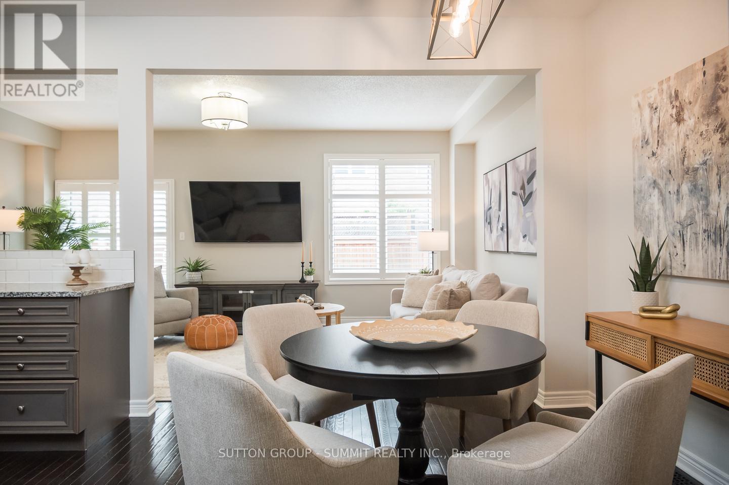 315 Bessborough Drive, Milton, Ontario  L9T 8P5 - Photo 10 - W12503394