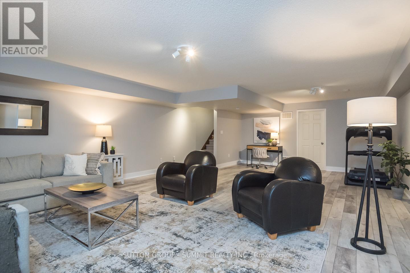 315 Bessborough Drive, Milton, Ontario  L9T 8P5 - Photo 38 - W12503394