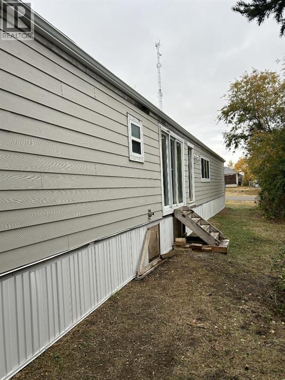 5019 49 Street, Amisk, Alberta  T0B 0B0 - Photo 31 - A2254100