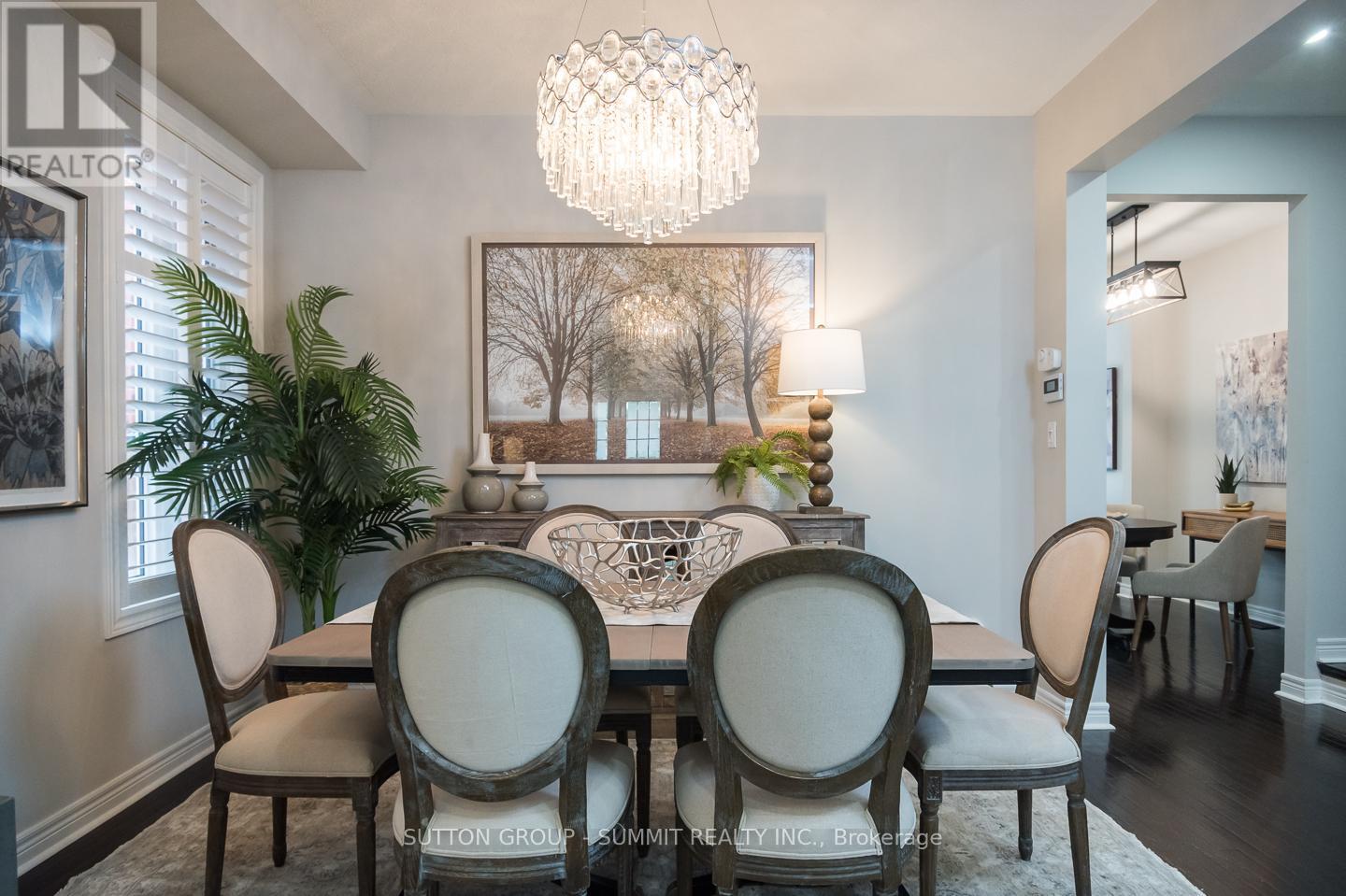 315 Bessborough Drive, Milton, Ontario  L9T 8P5 - Photo 7 - W12503394